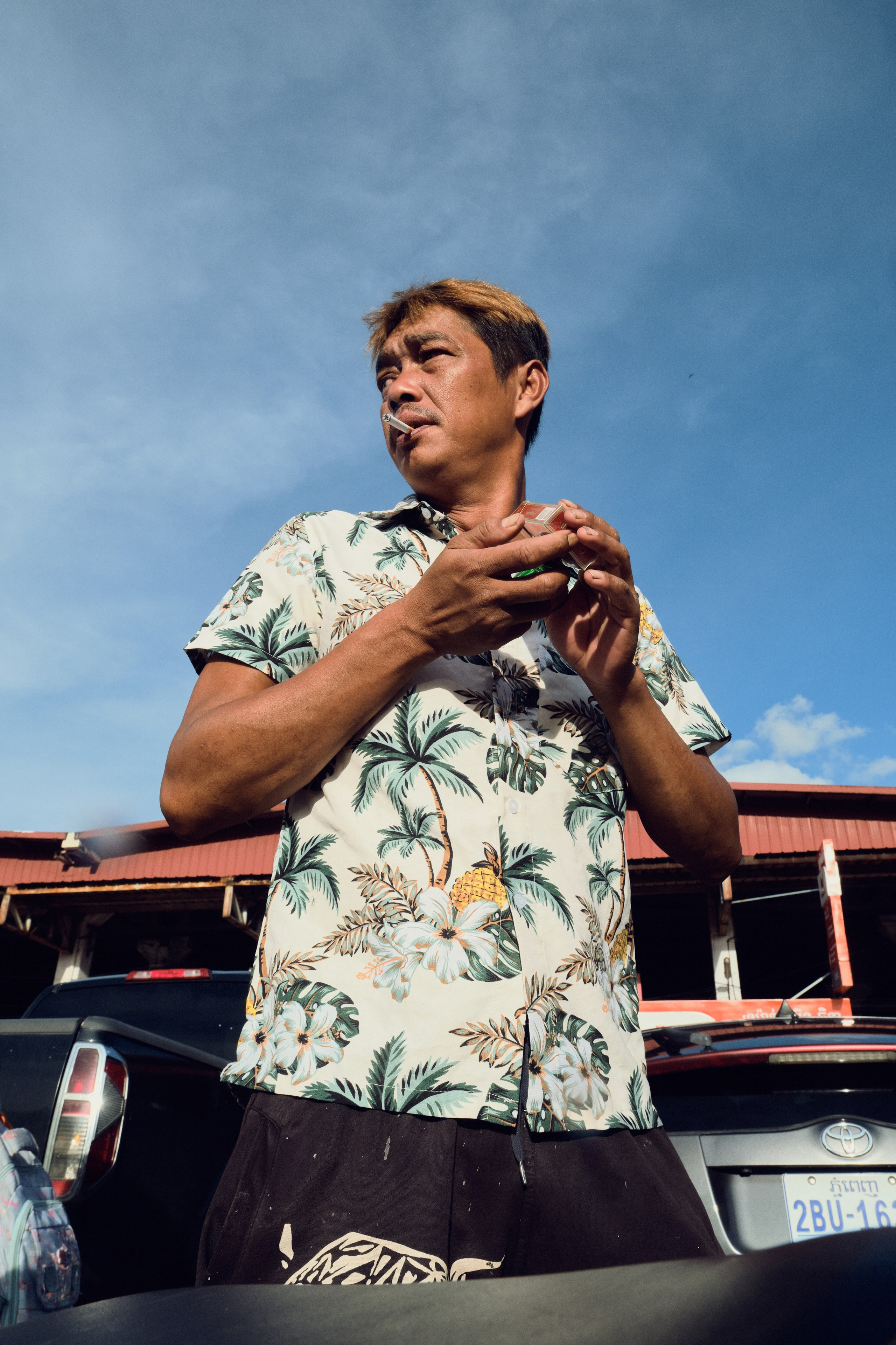 Street. Petr Nabutov. Portrait photography, Cambodia