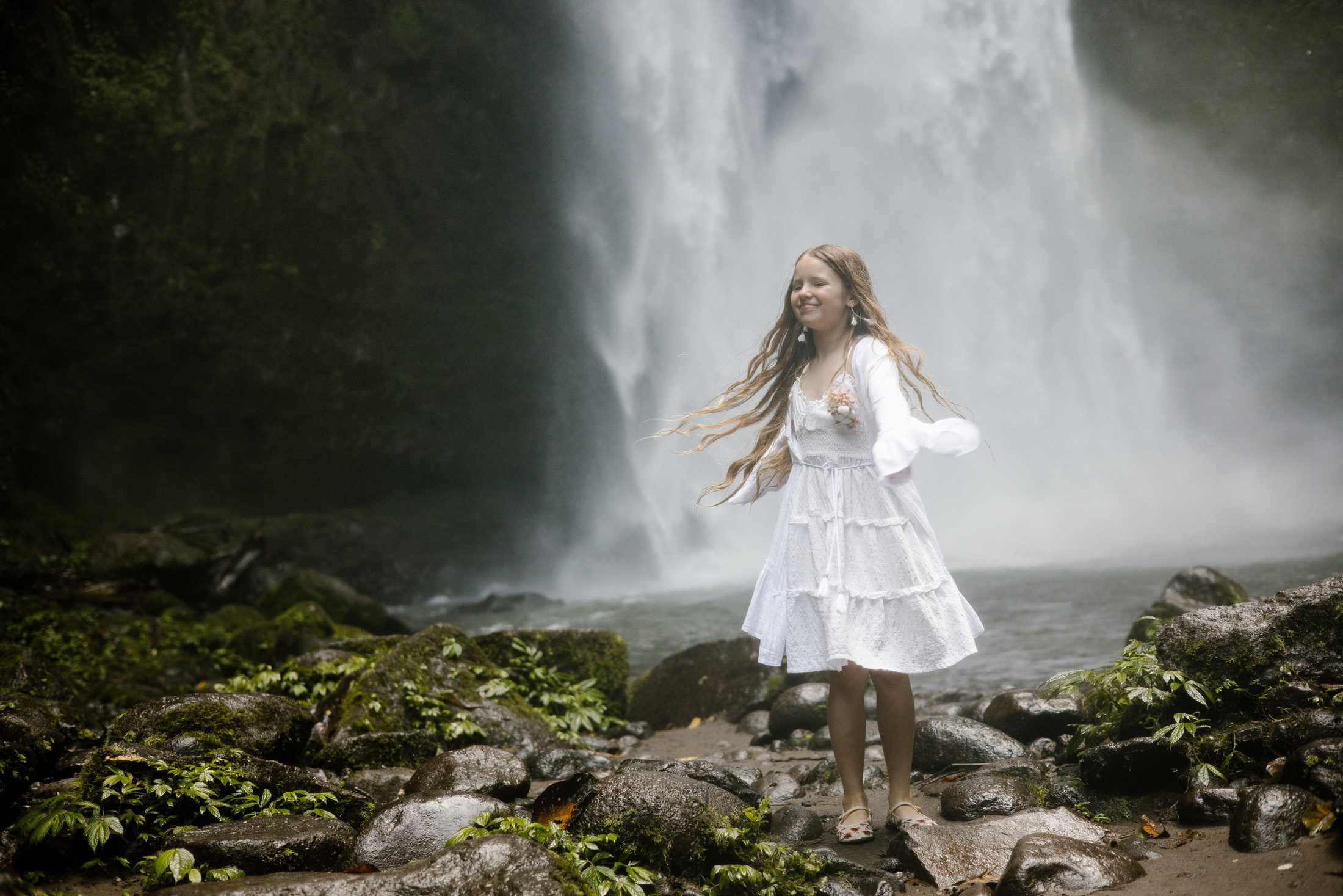 Family wedding. Getitfeel — Aesthetic Photography and Videography