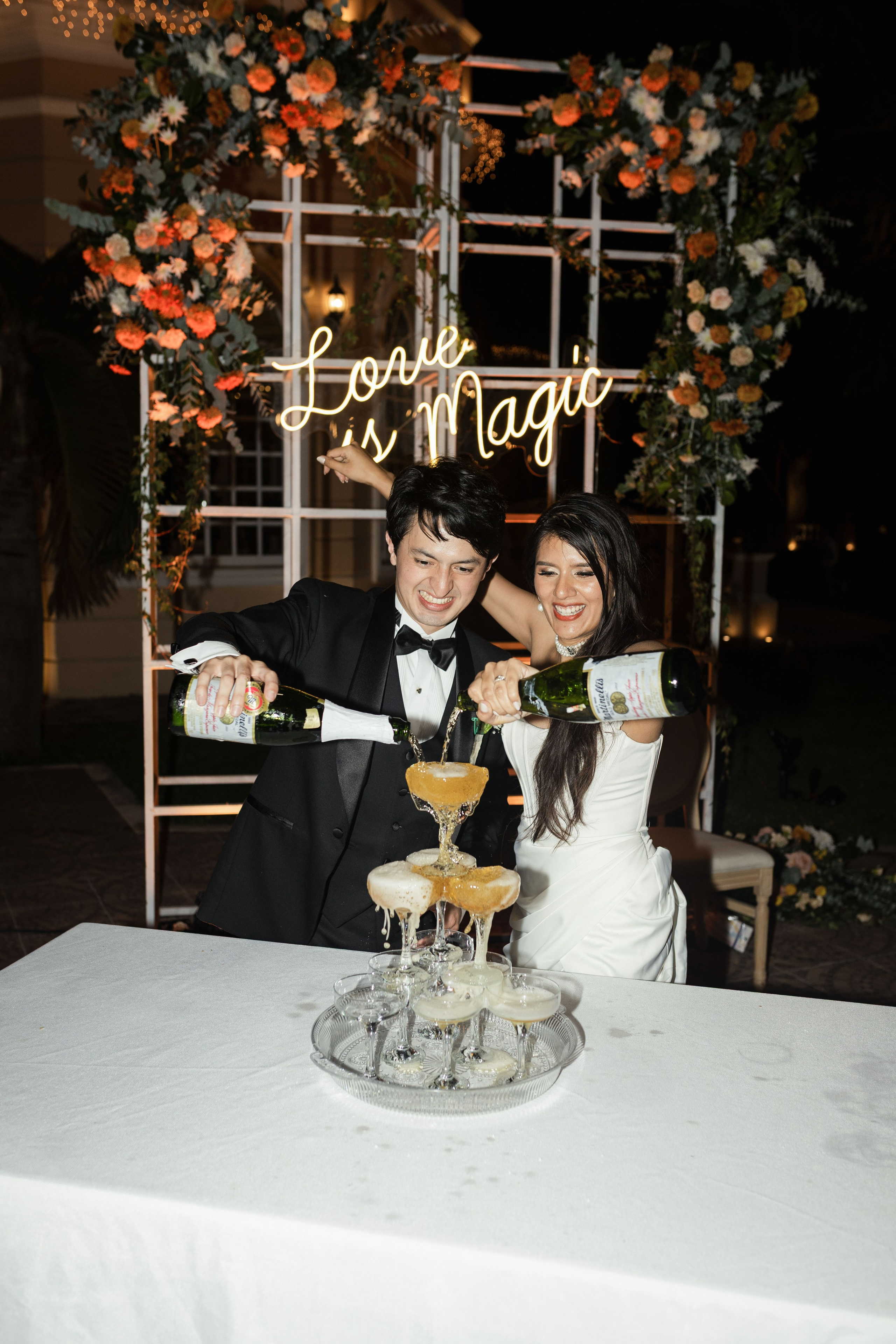 Tifanny y Raúl. Eduardo Barrientos Fotografía