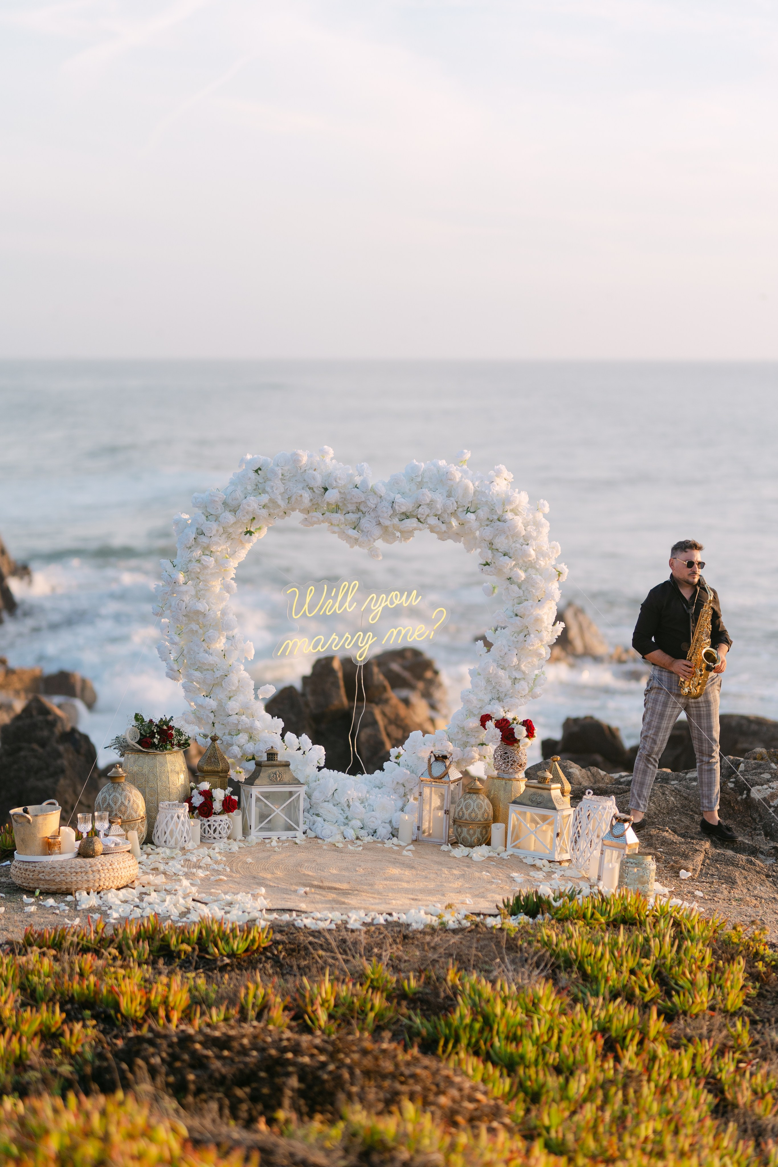 Wedding Proposal at the Beach. Davi Valente