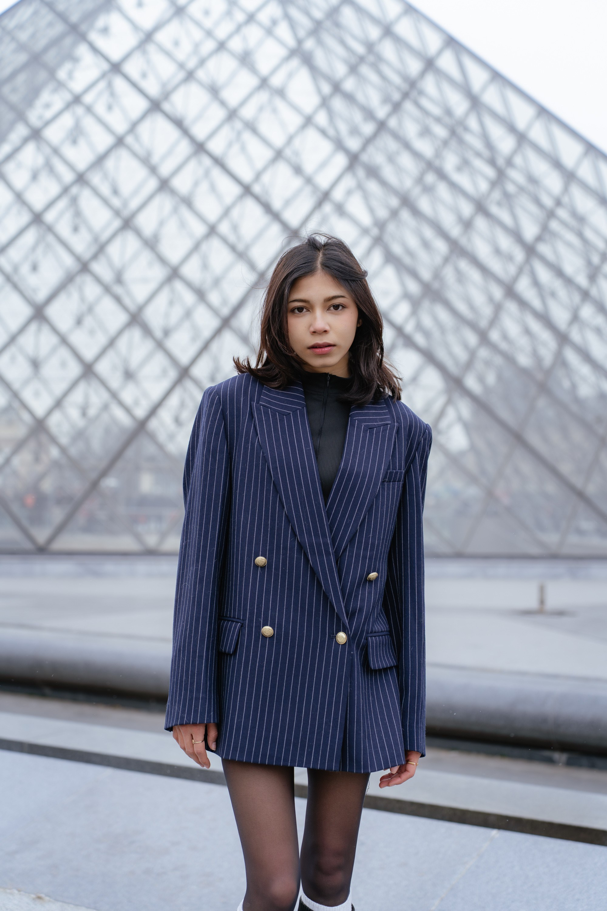 Solo Portrait Session: Louvre & Eiffel Tower. Paris Photographer & Videographer
