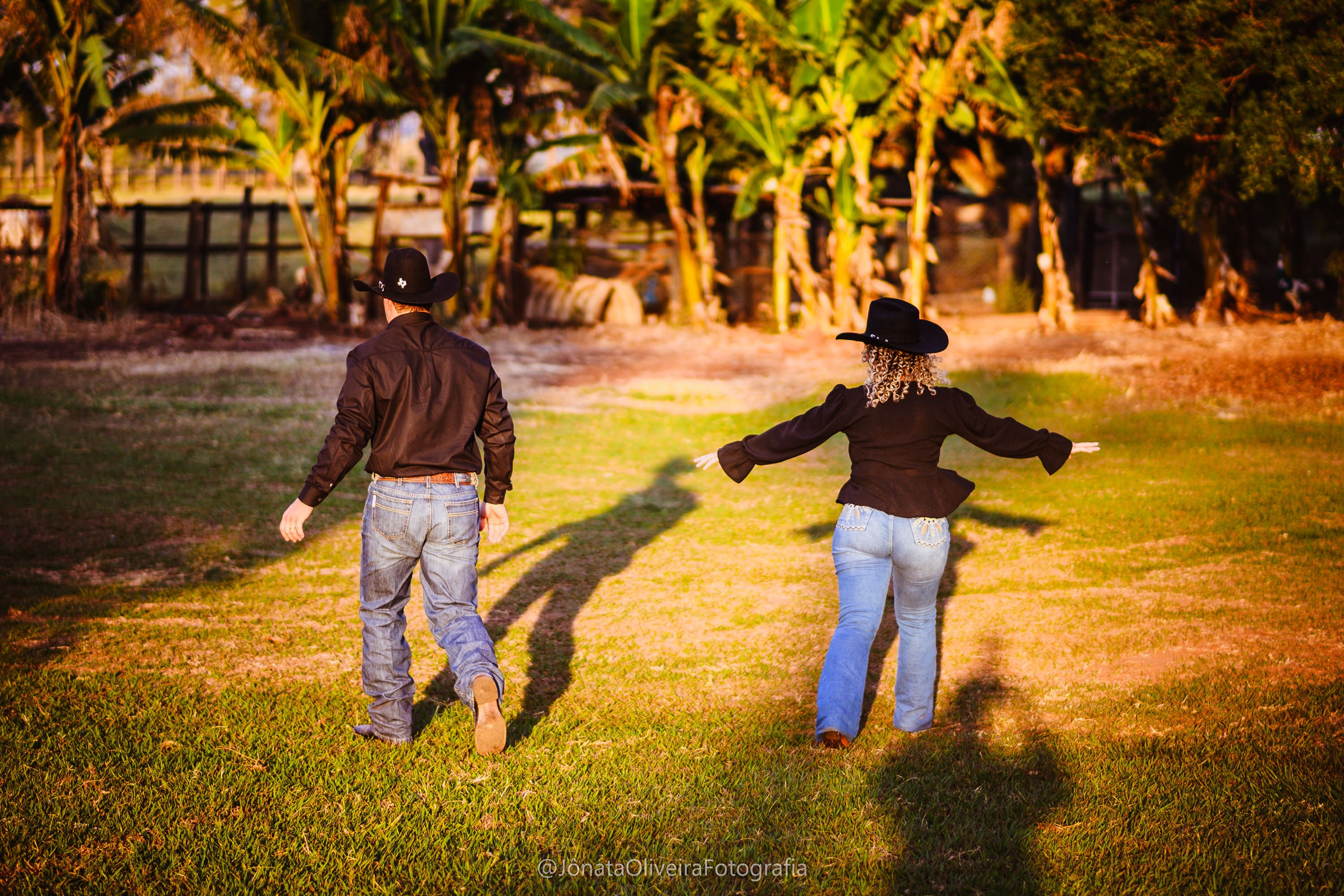 Pre Wedding Luérica e Vinicius. Fotografia de casamentos e ensaios em avaré Jônata Oliveira