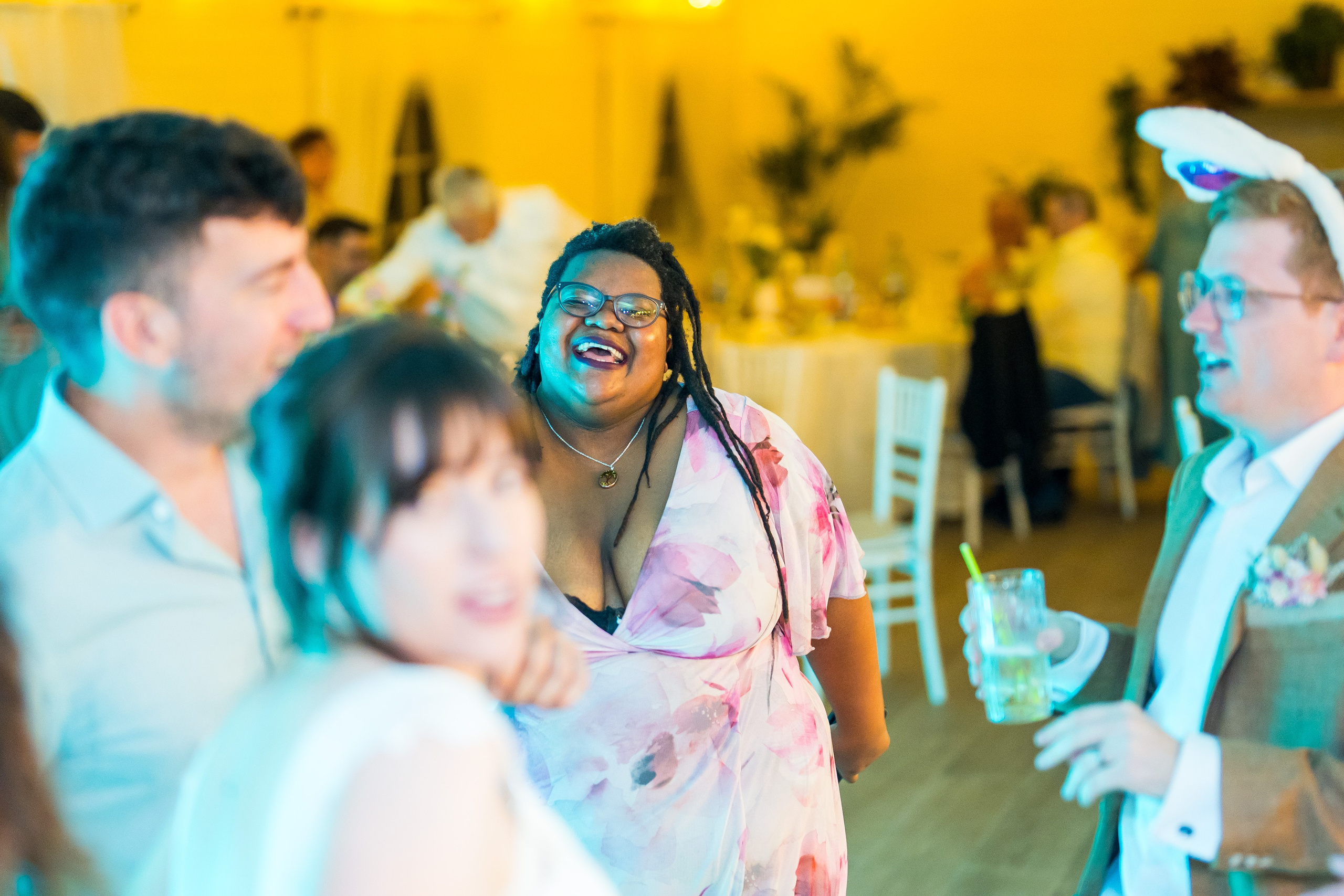 PARTY. Gabriel Florea — Fotograf nuntă București