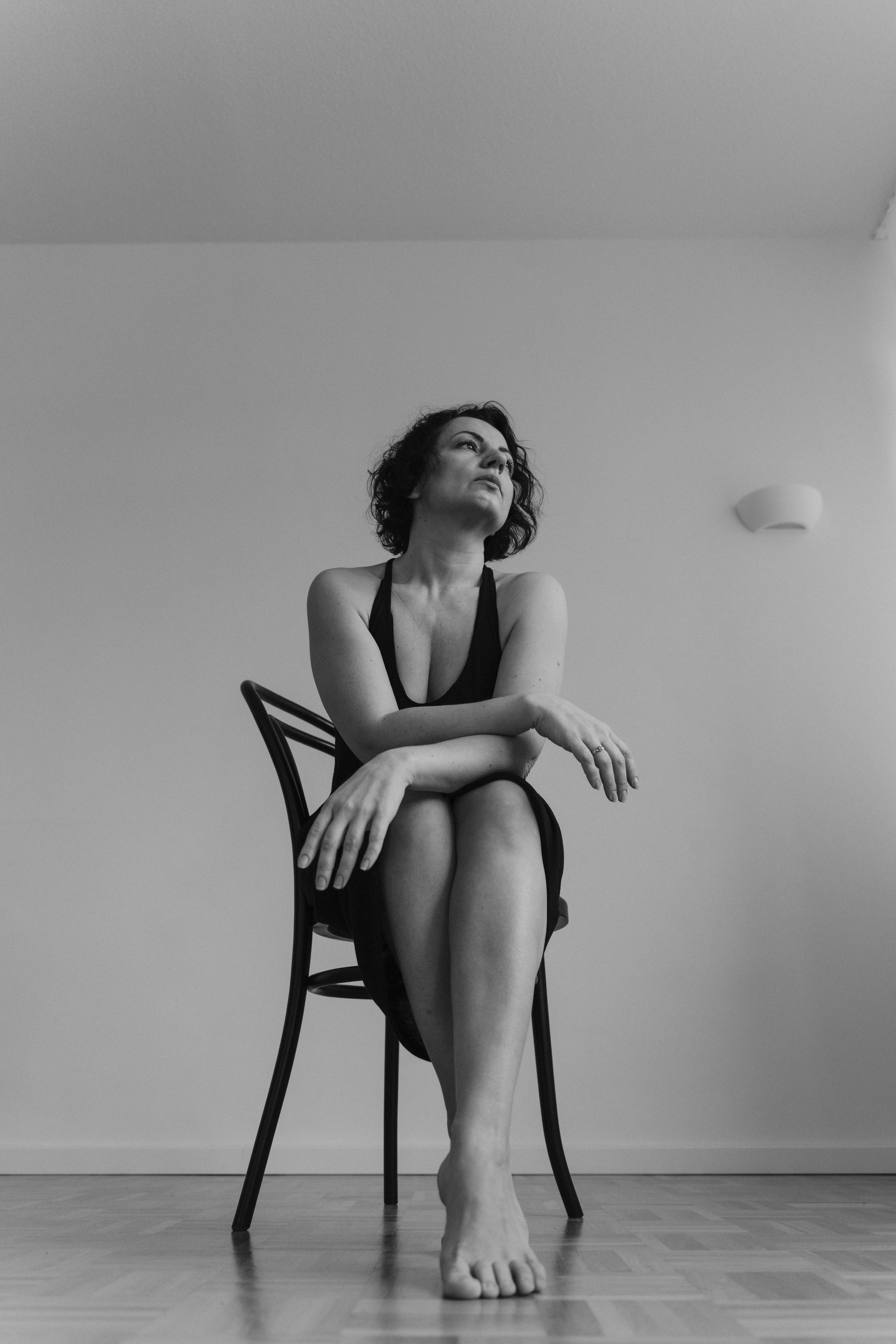 Facetten der Weiblichkeit. Schwarz-weiß Fotografie in Münster. Fotografin Viktoria Roschen