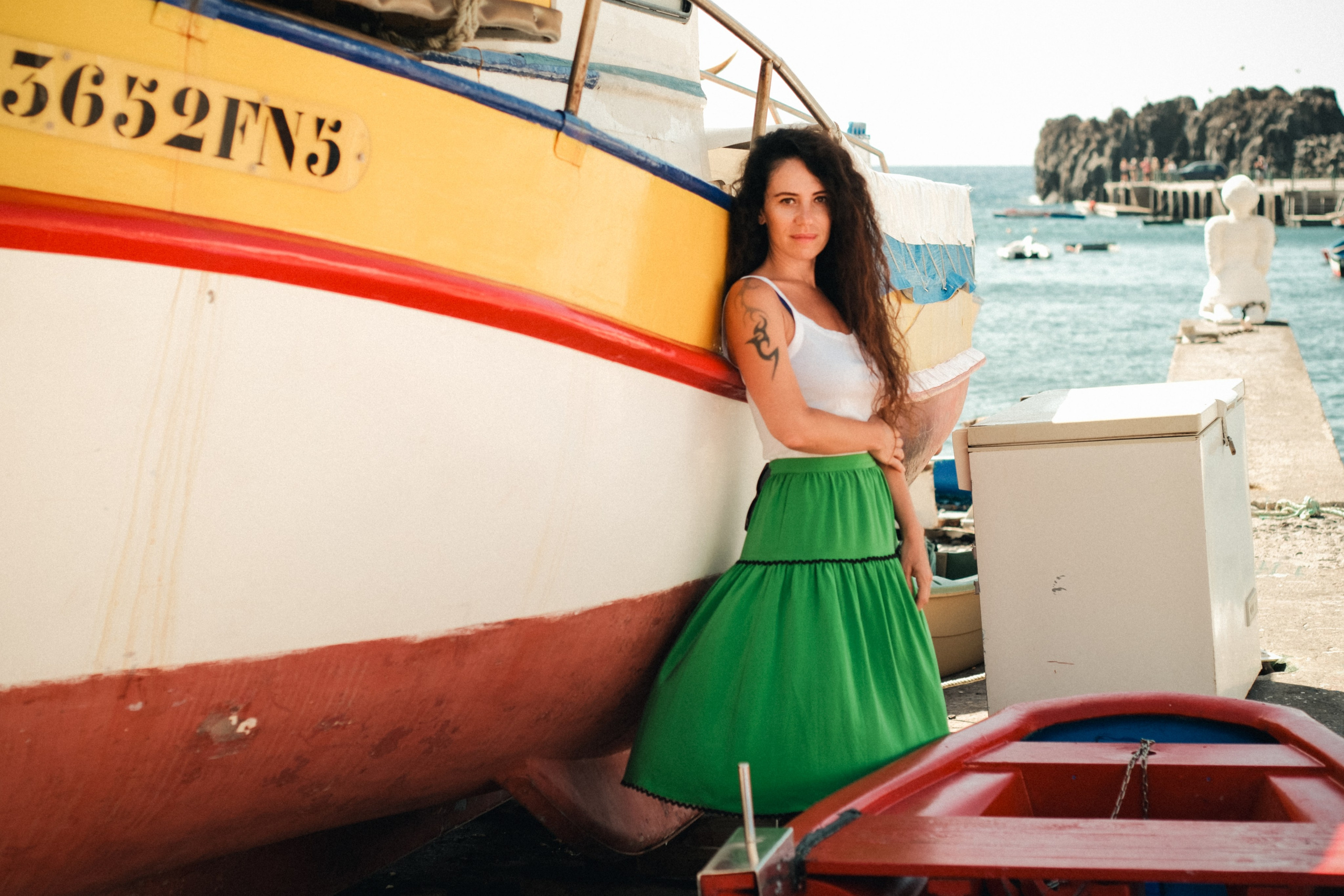 Meggy Câmara de Lobos + ocean. Portrait photographer in Madeira — Marina Shtukina