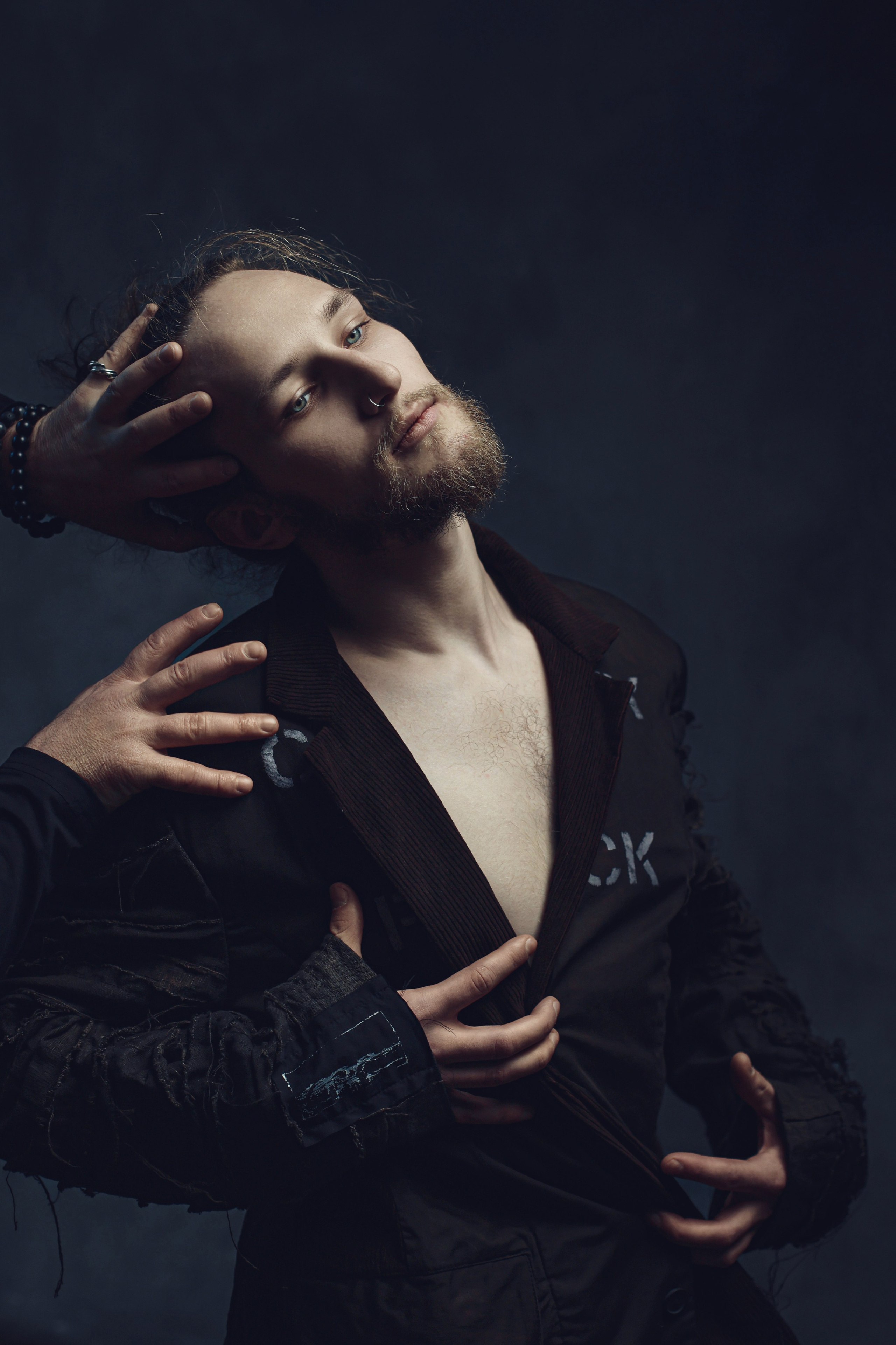 Профессиональный фотограф. Авторские студийные фотосессии в Санкт-Петербурге. Фотограф I Санкт-Петербург