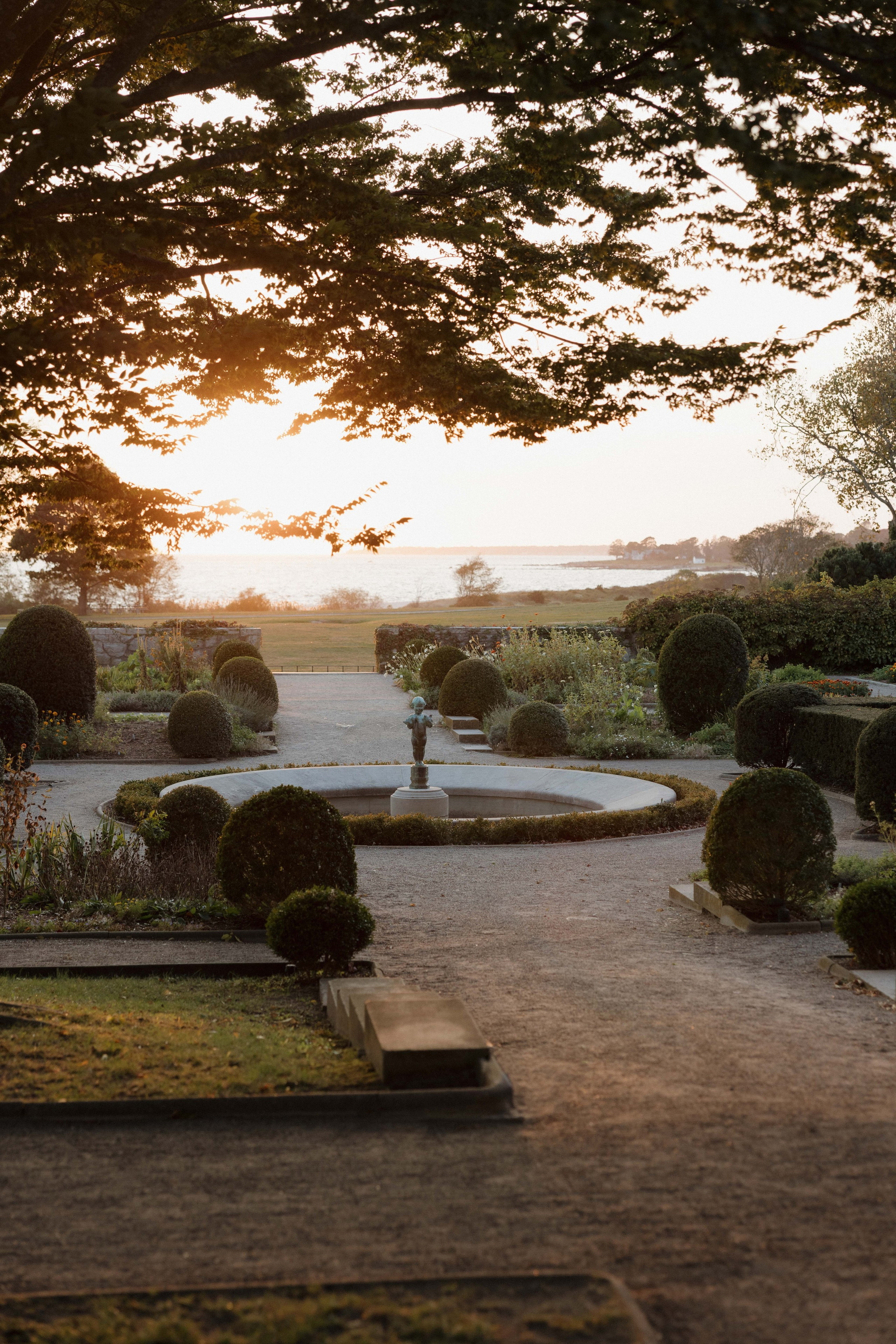 Yung & Cynia — Eolia Mansion Wedding. Rhode Island Wedding Photographer Tati Simpson
