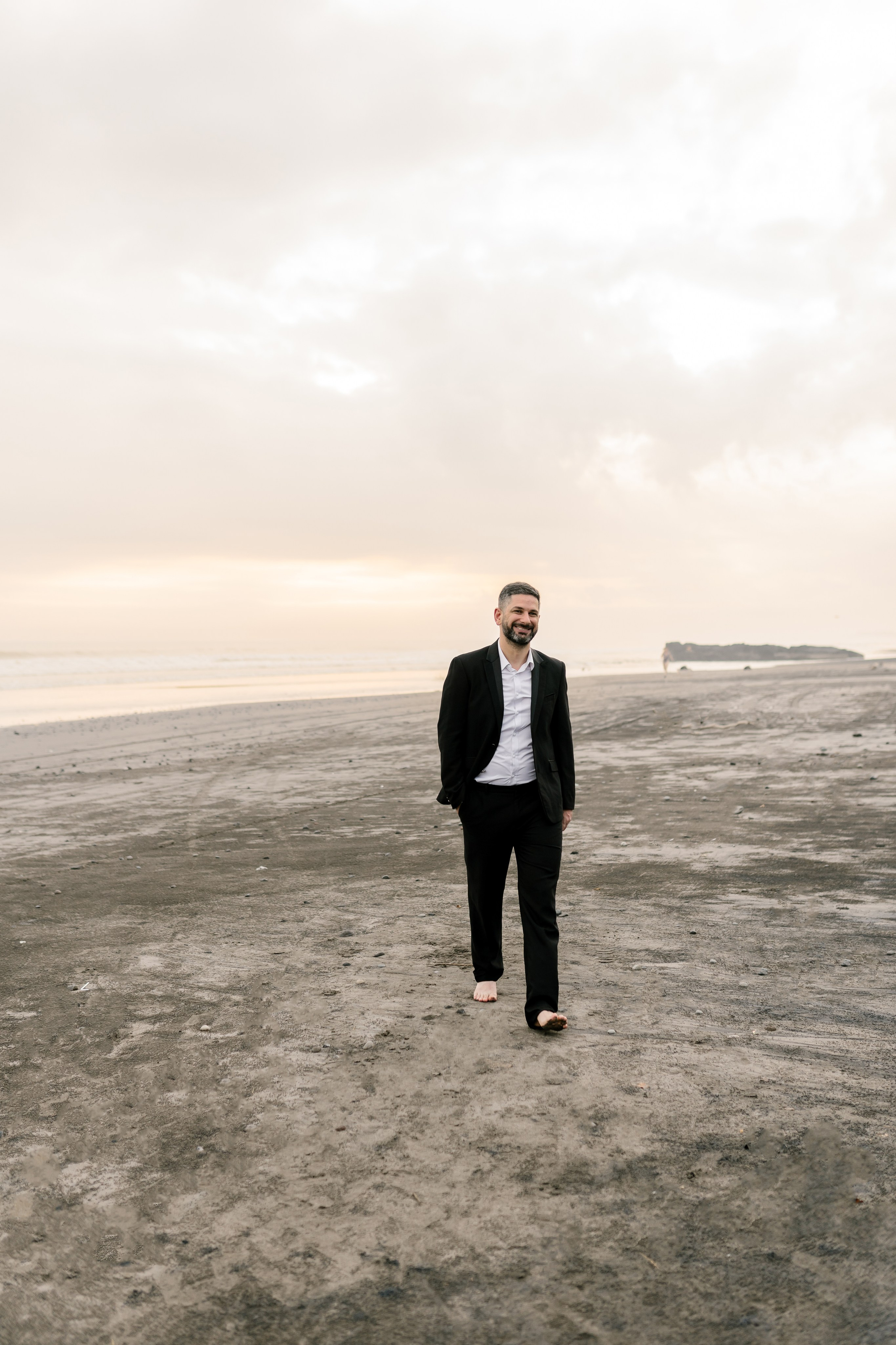 Honeymoon Photoshoot in Bali. Female Photographer in Bali