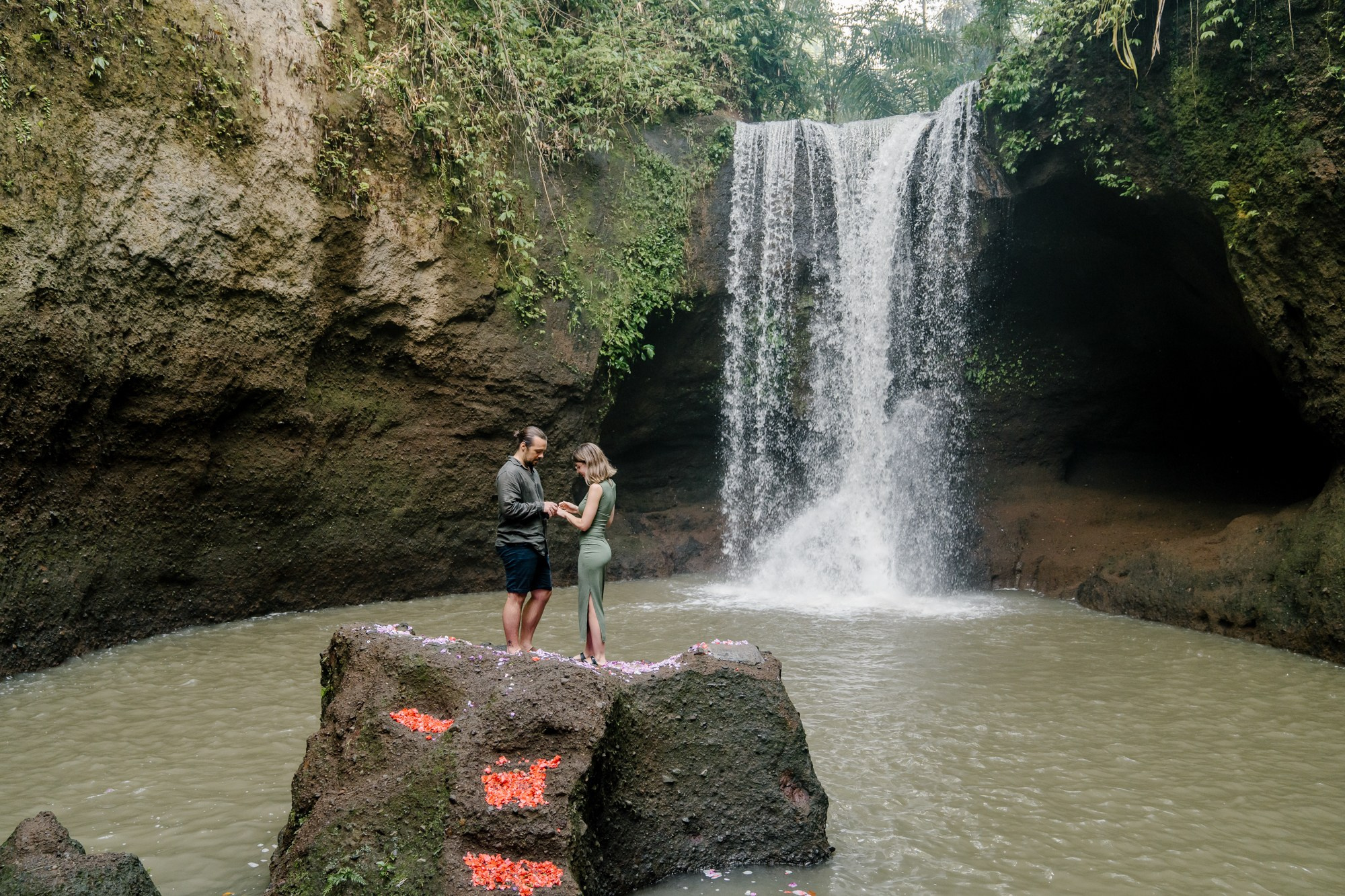 Marriage Proposal in Bali. Female Photographer in Bali