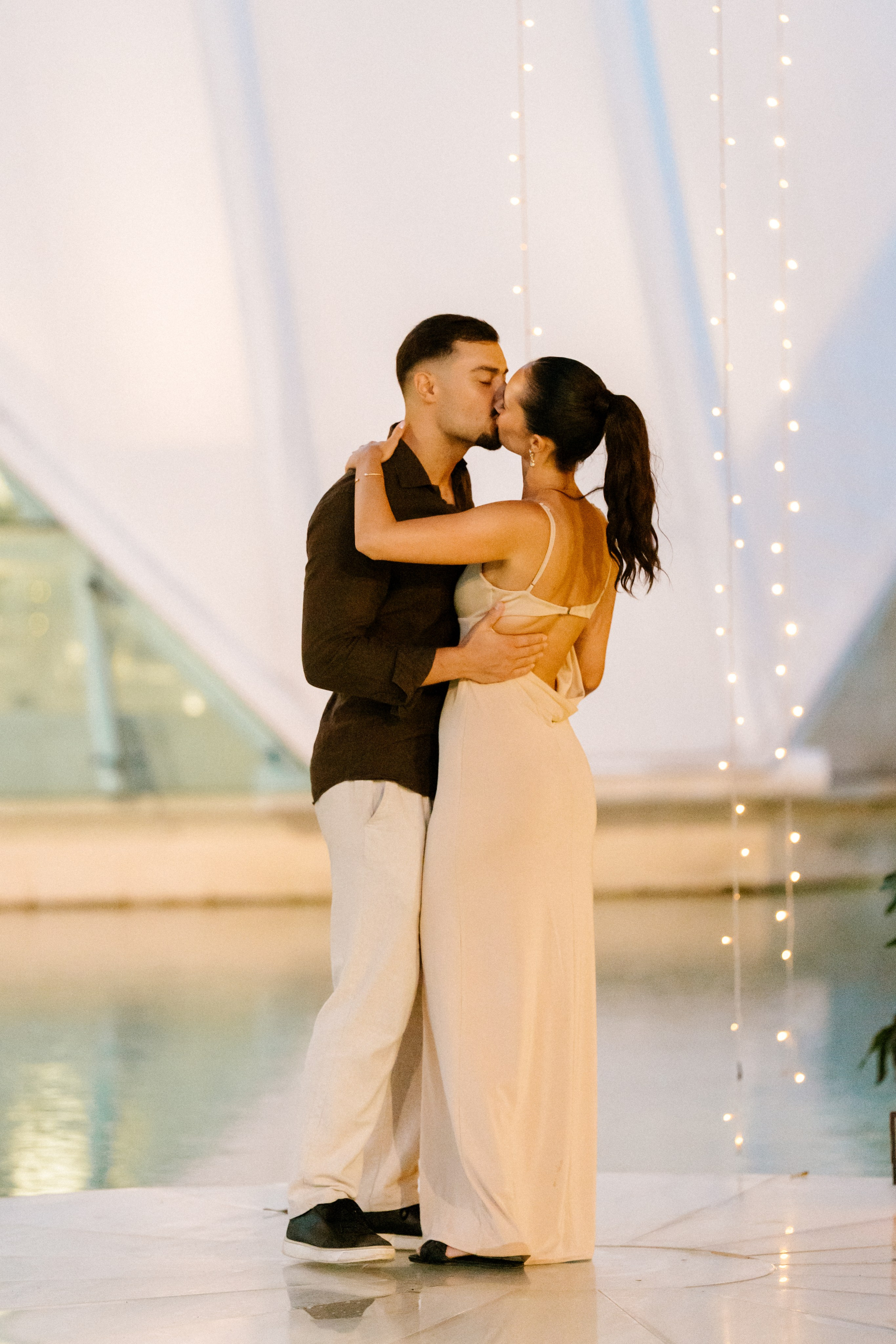 Nicolaos & Ivanna. Female Photographer in Bali