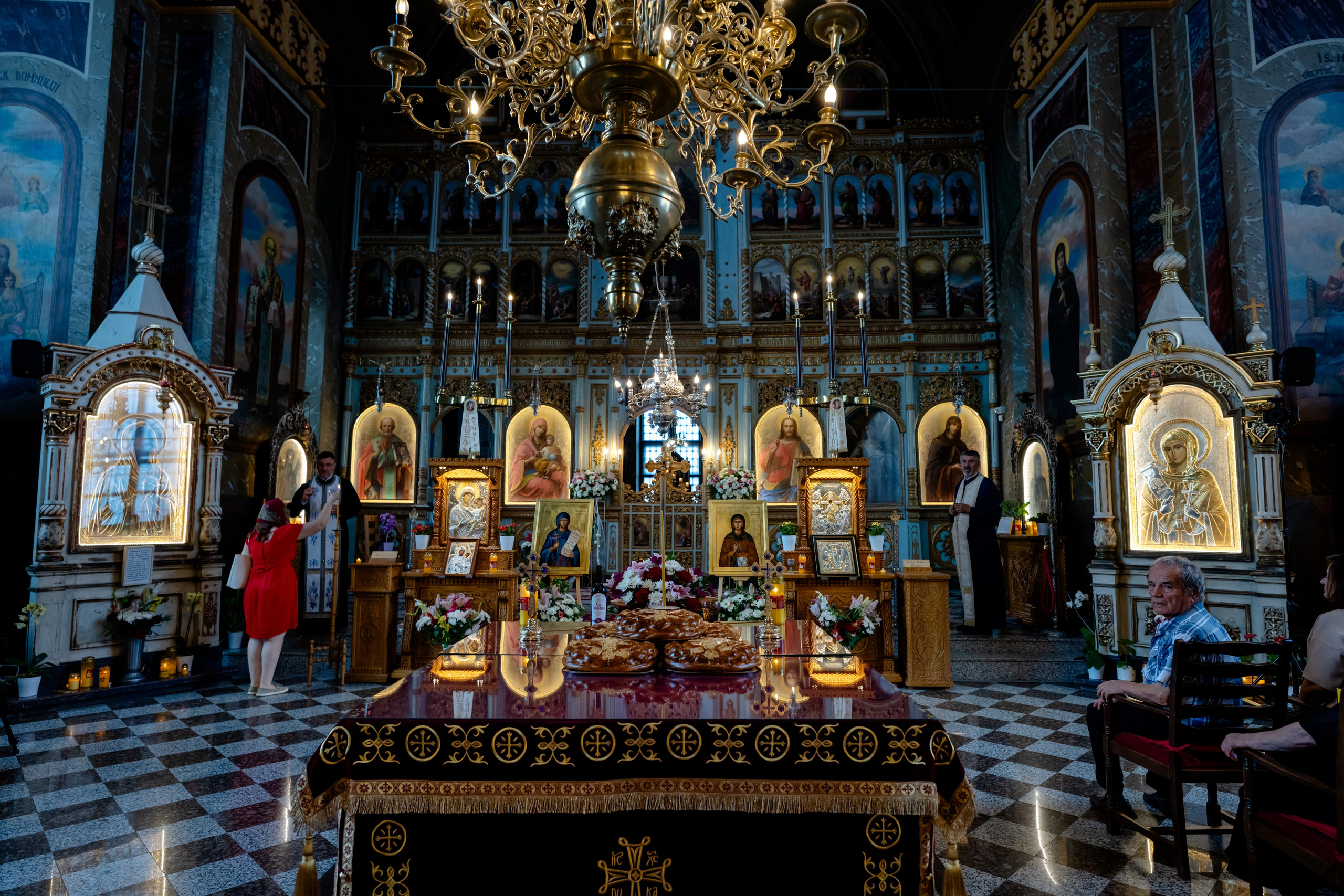 Hram Biserica Sfânta Vineri din Ploiești. Mihai Alexandra Events