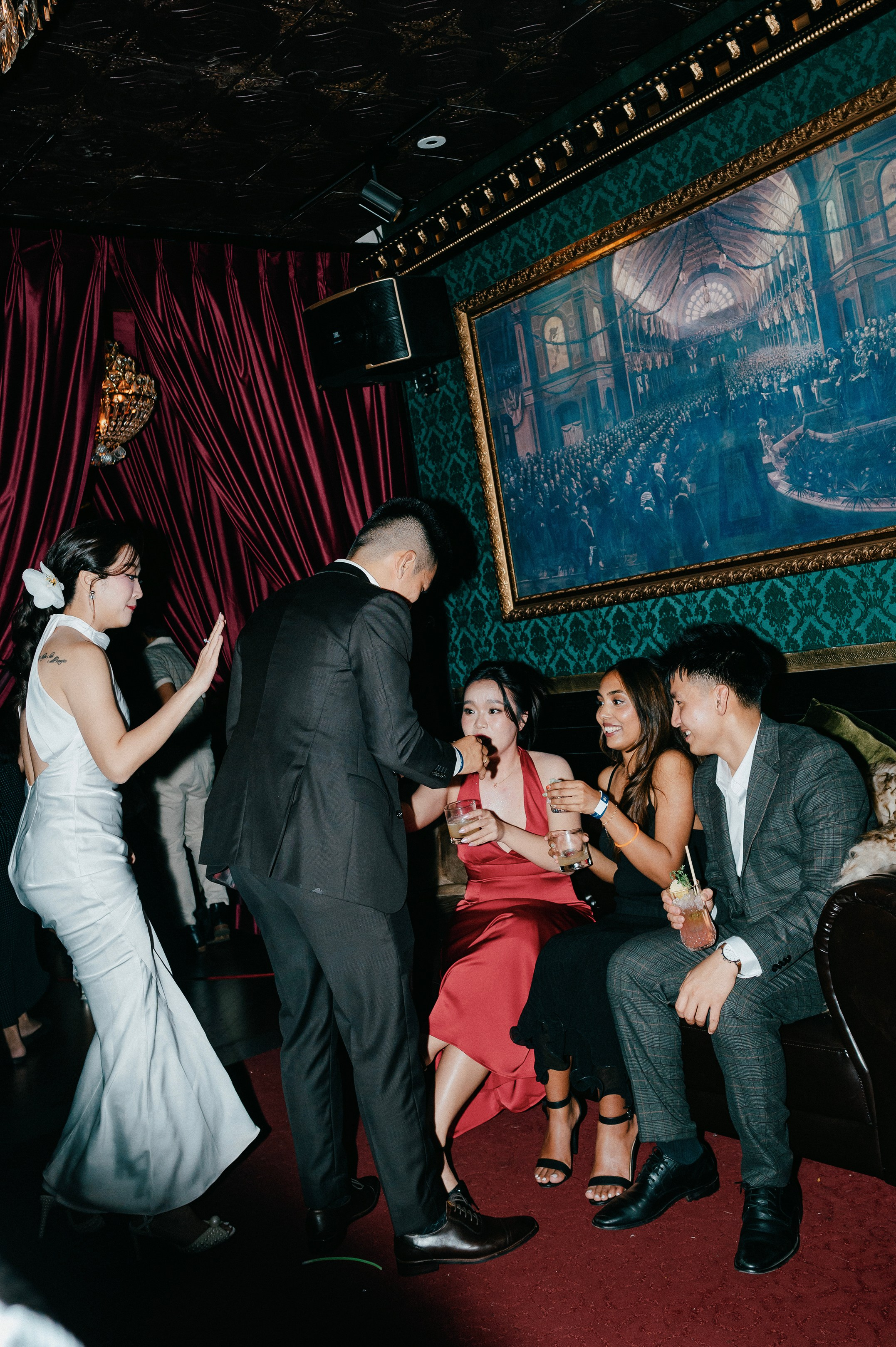 HIEP & TRINH / After wedding. Nhiếp ảnh gia đám cưới hàng đầu tại Thành Phố Hồ Chí Minh