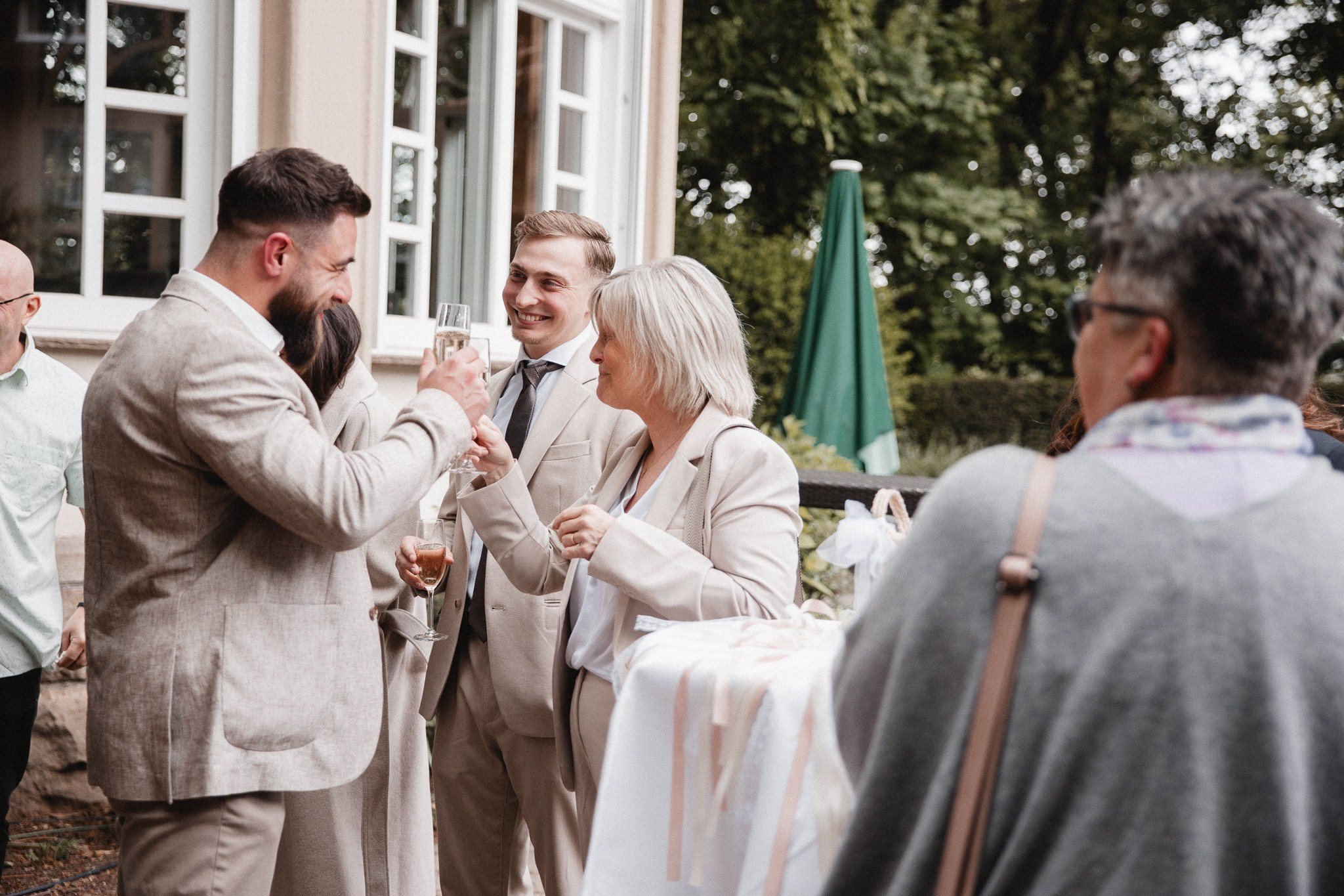 PEGGY & DENNIS | FLETCHER WALDHOTEL NORDRHEIN-WESTFALEN. Photographer in Bochum Dolia Halyna