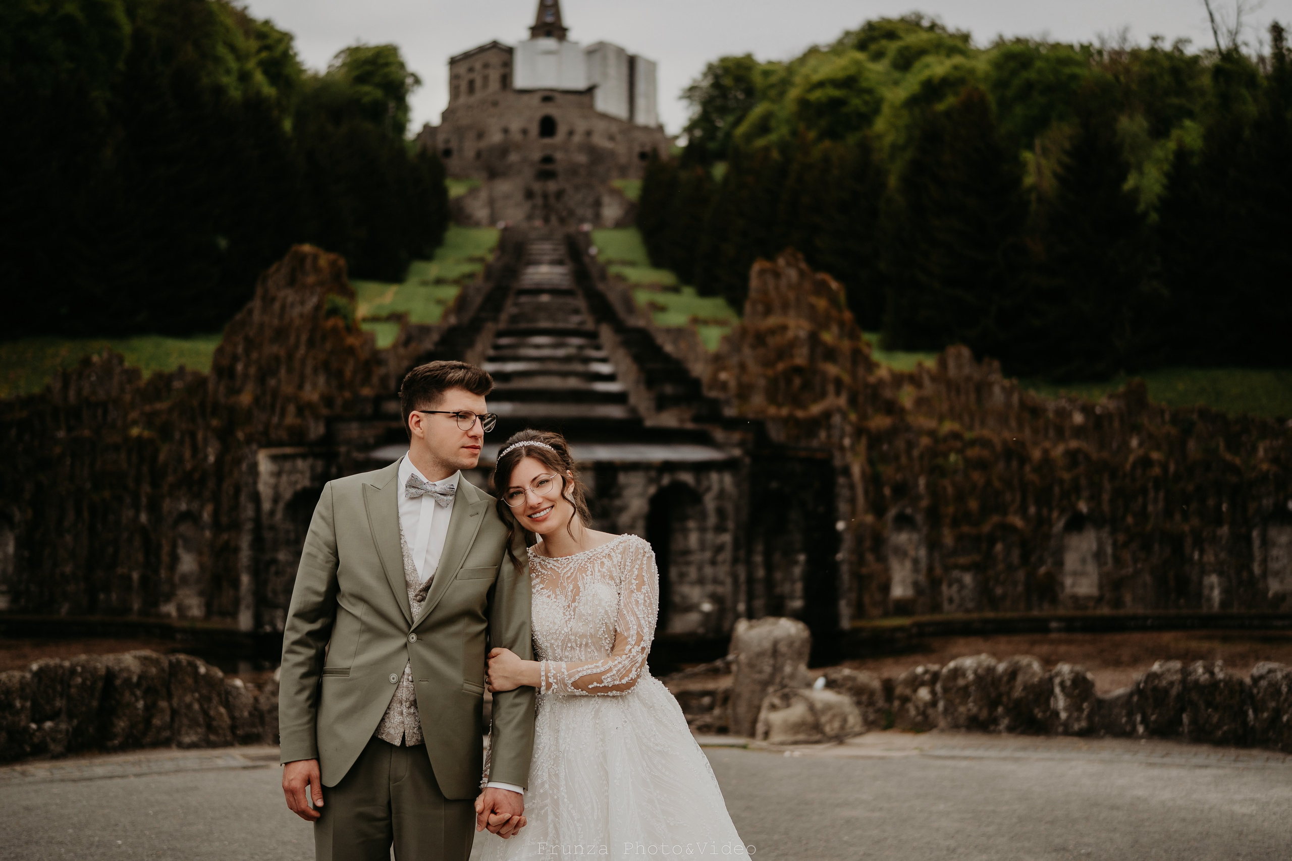 Diana & Cristian / Trash the dress. Foto / Video nunta Deva, Hunedoara