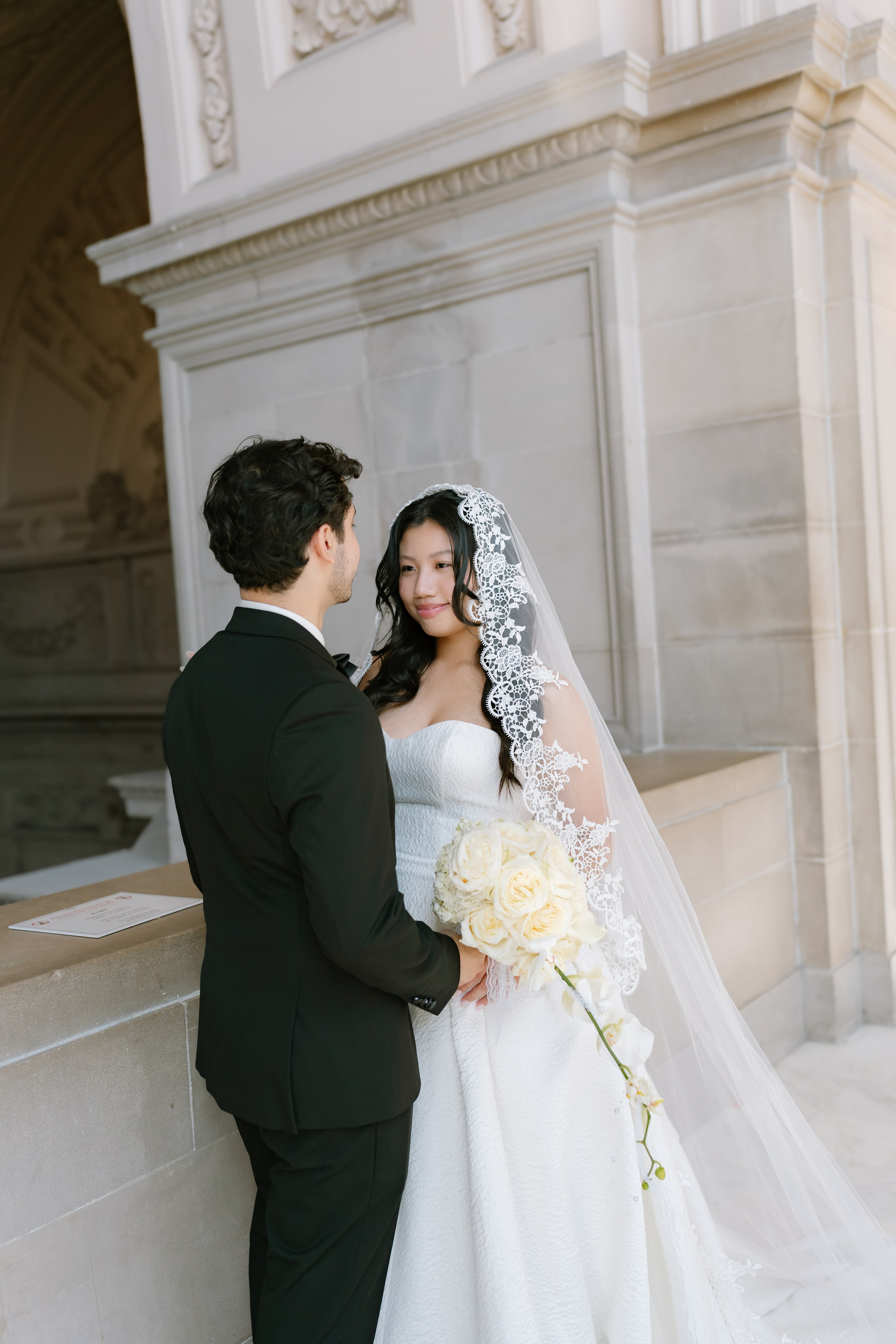 San Francisco Wedding Photography Portfolio | City Hall & Bay Area. Wedding & lifestyle photographer in Bay Area, San Francisco, Santa Cruz