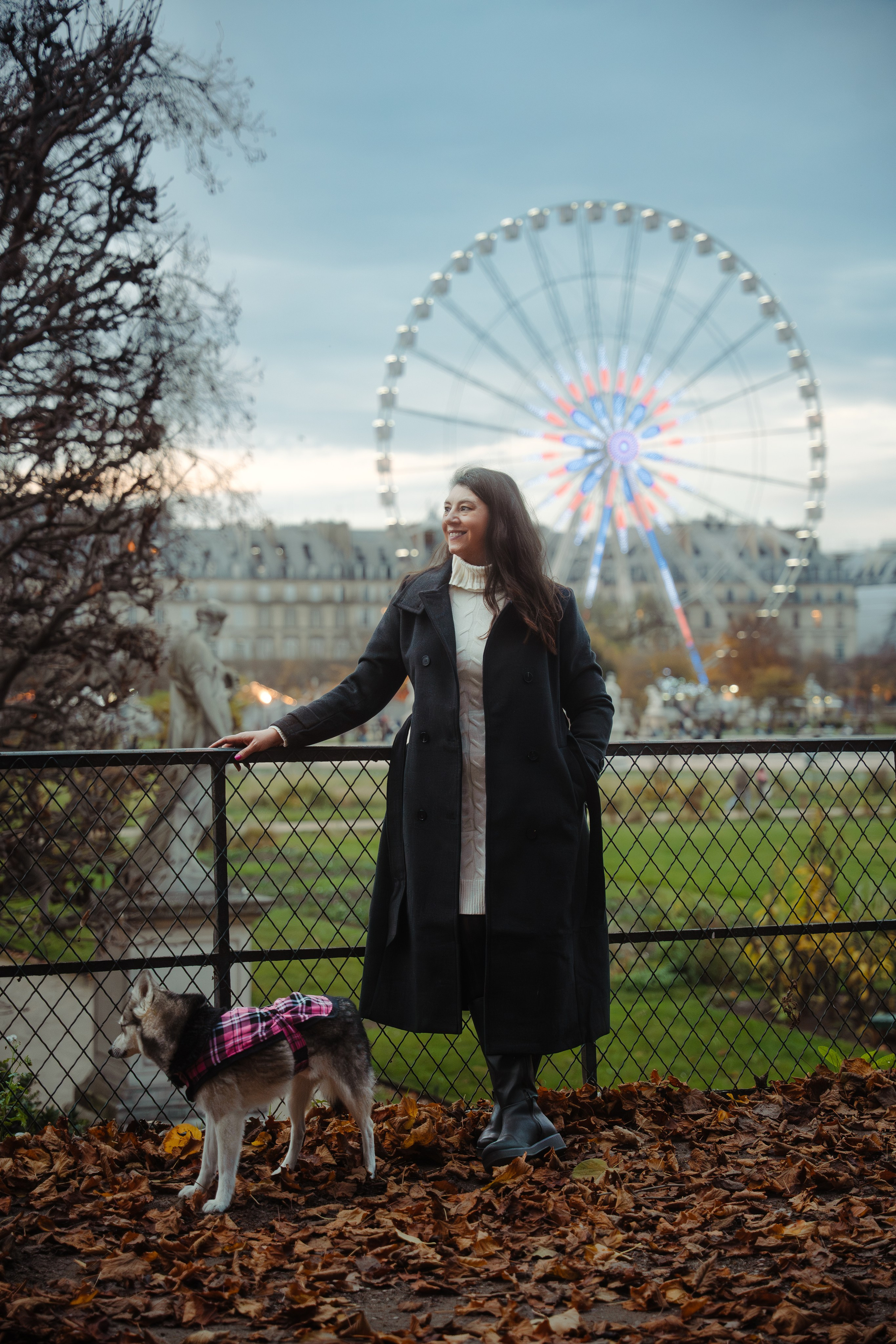 Regina & Luna in Paris. Paris photographer — Polina Osipova