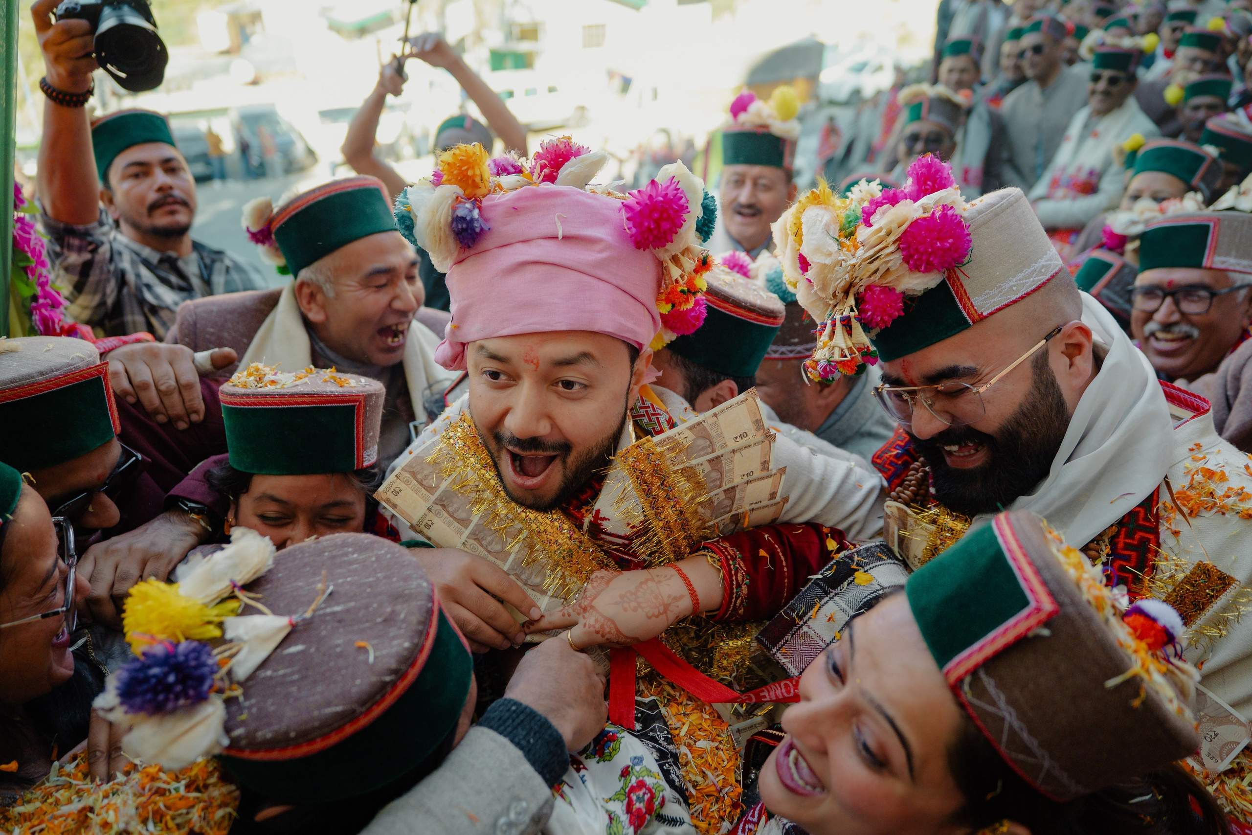 Arti & Akshay. Wedding and Family photographer in india