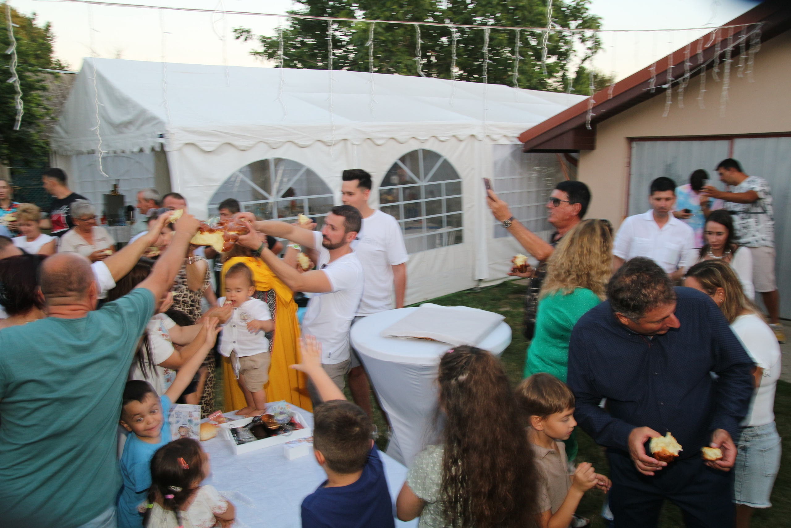 BYZO MEDIA. PETRU BYZO - family and children photographer in ROMANIA