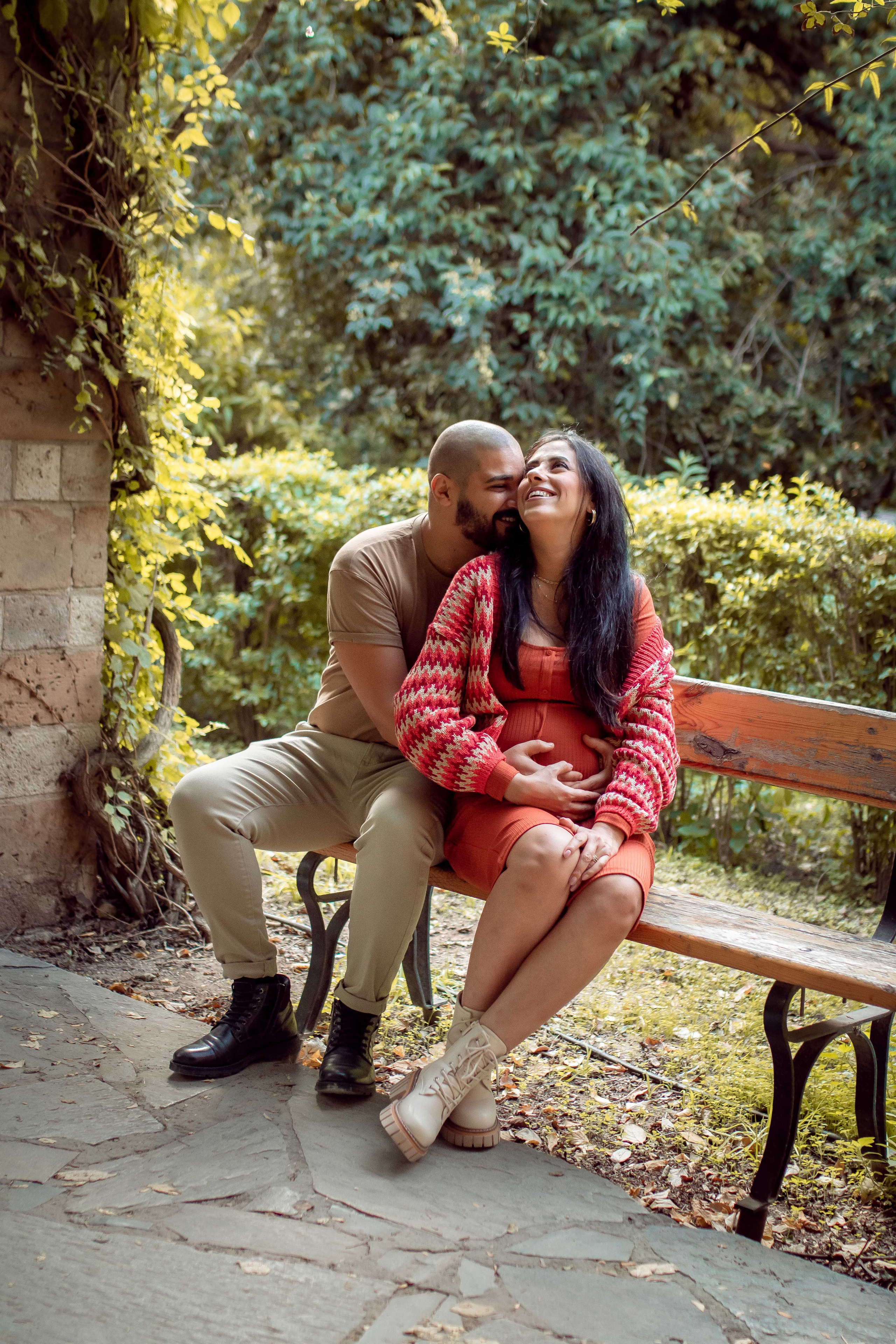 Photo walk in National Garden. Family Photographer in Greece