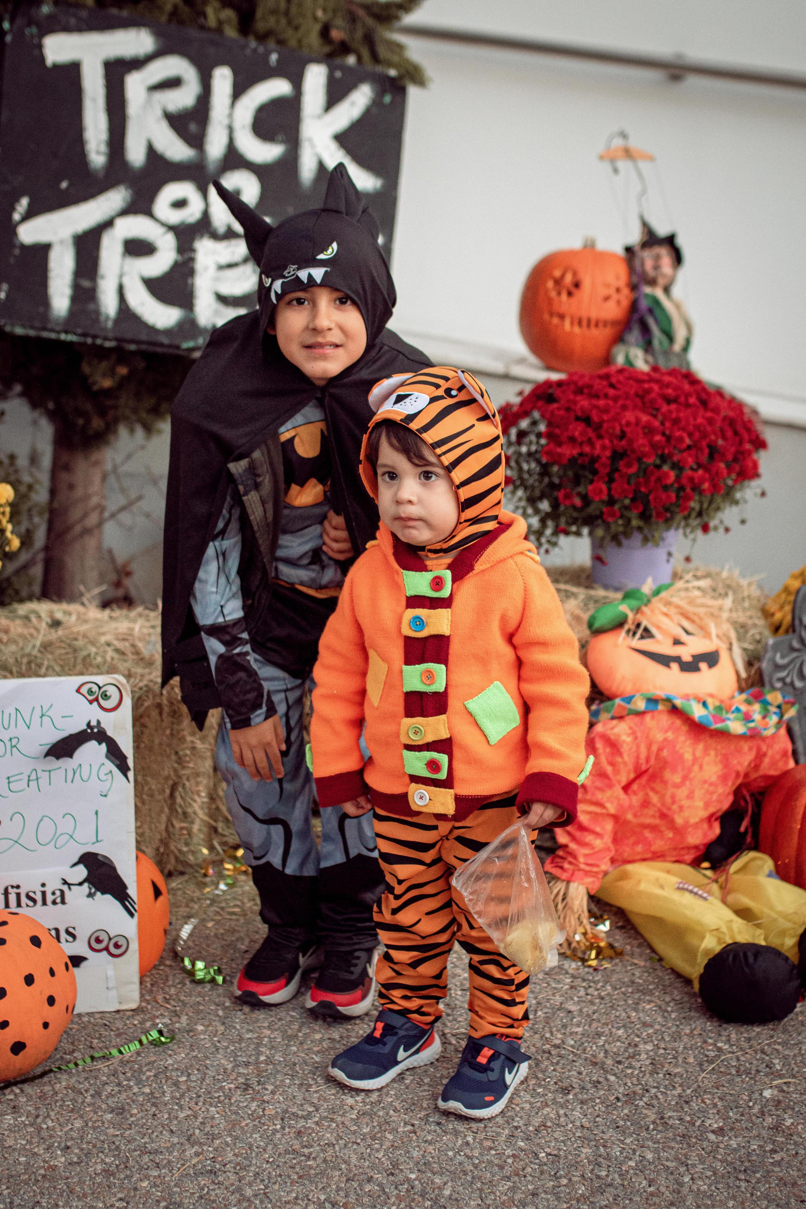 Halloween Event. Family Photographer in Greece