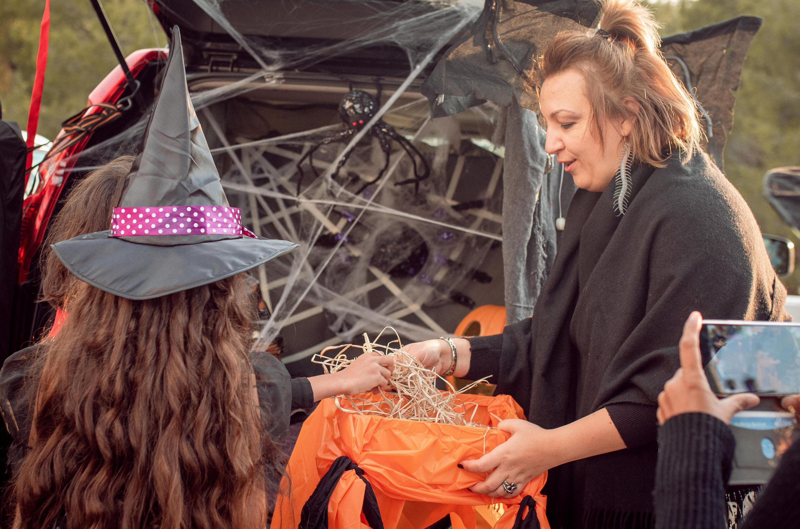 Halloween Event. Family Photographer in Greece