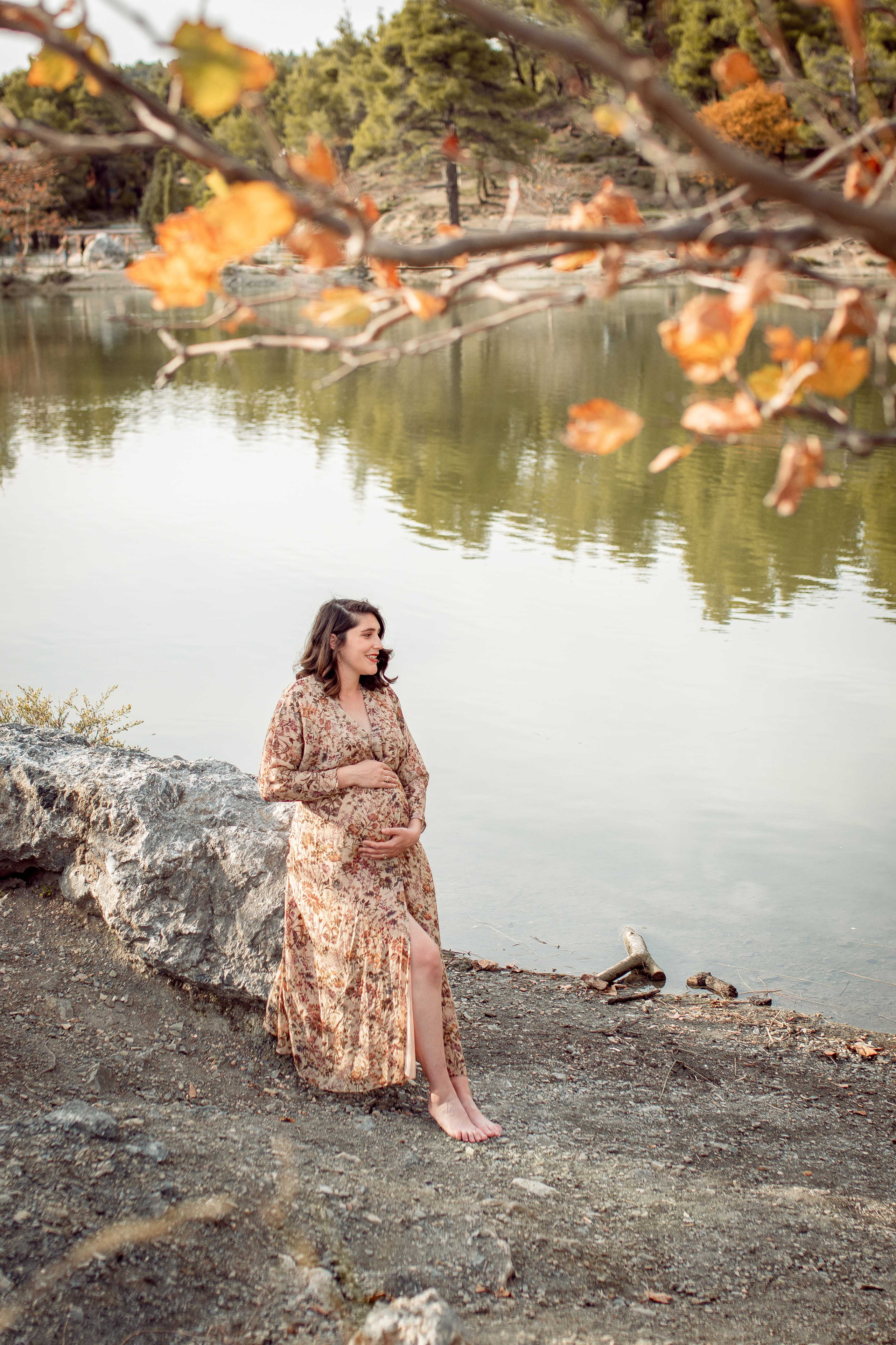 Maternity. Family Photographer in Greece