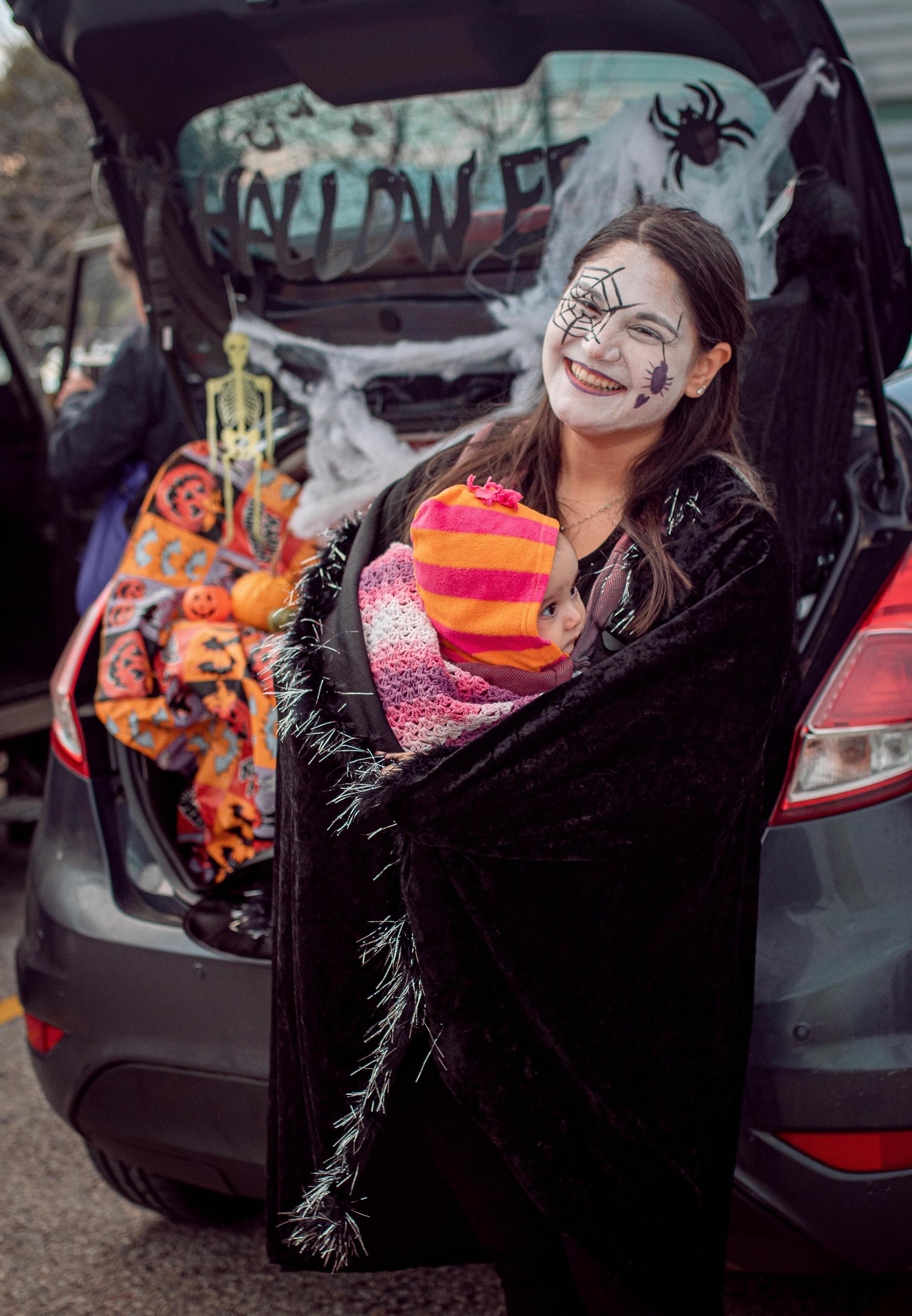 Halloween Event. Family Photographer in Greece