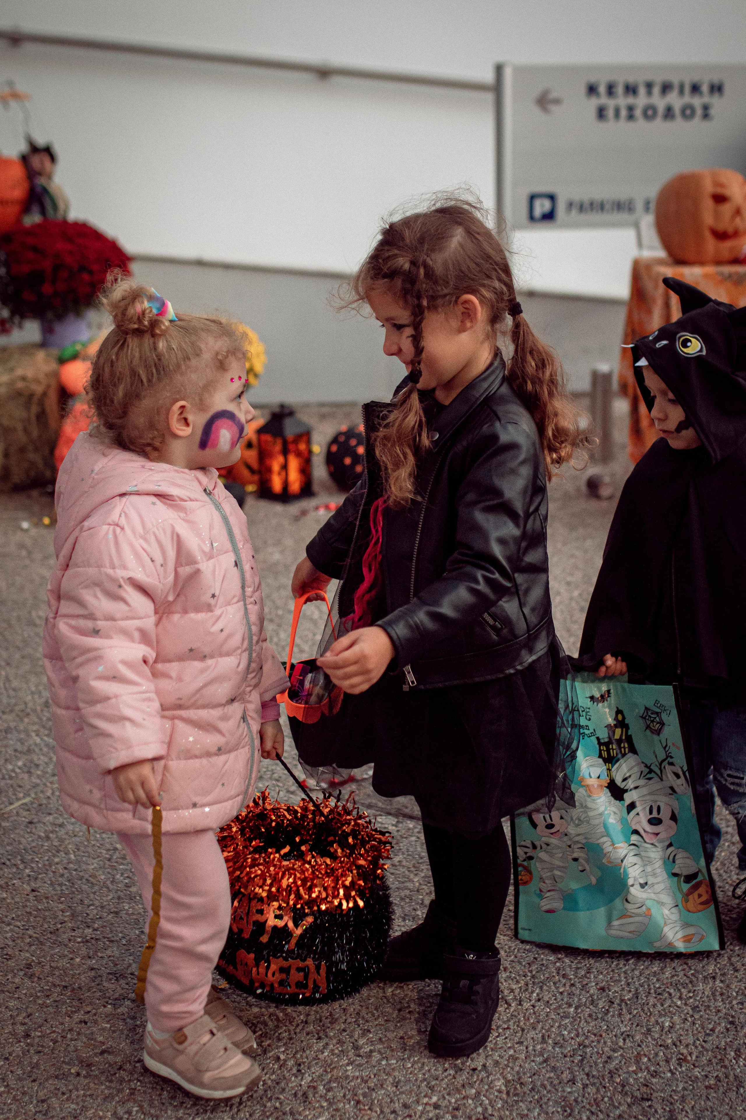 Halloween Event. Family Photographer in Greece