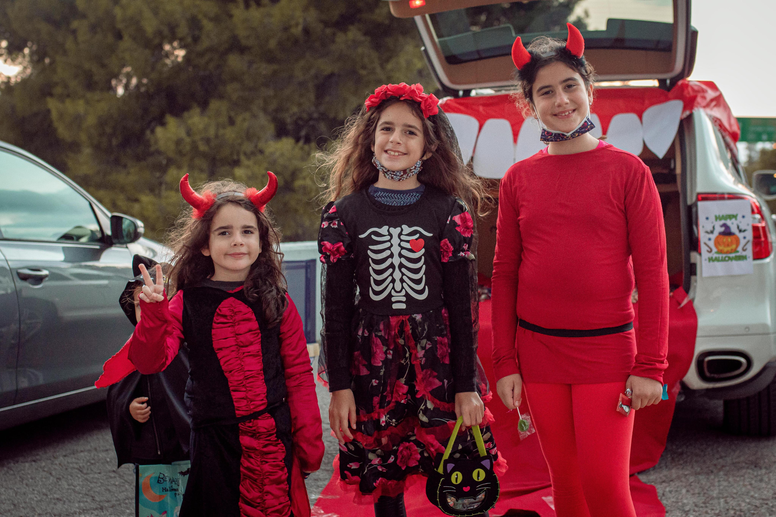Halloween Event. Family Photographer in Greece