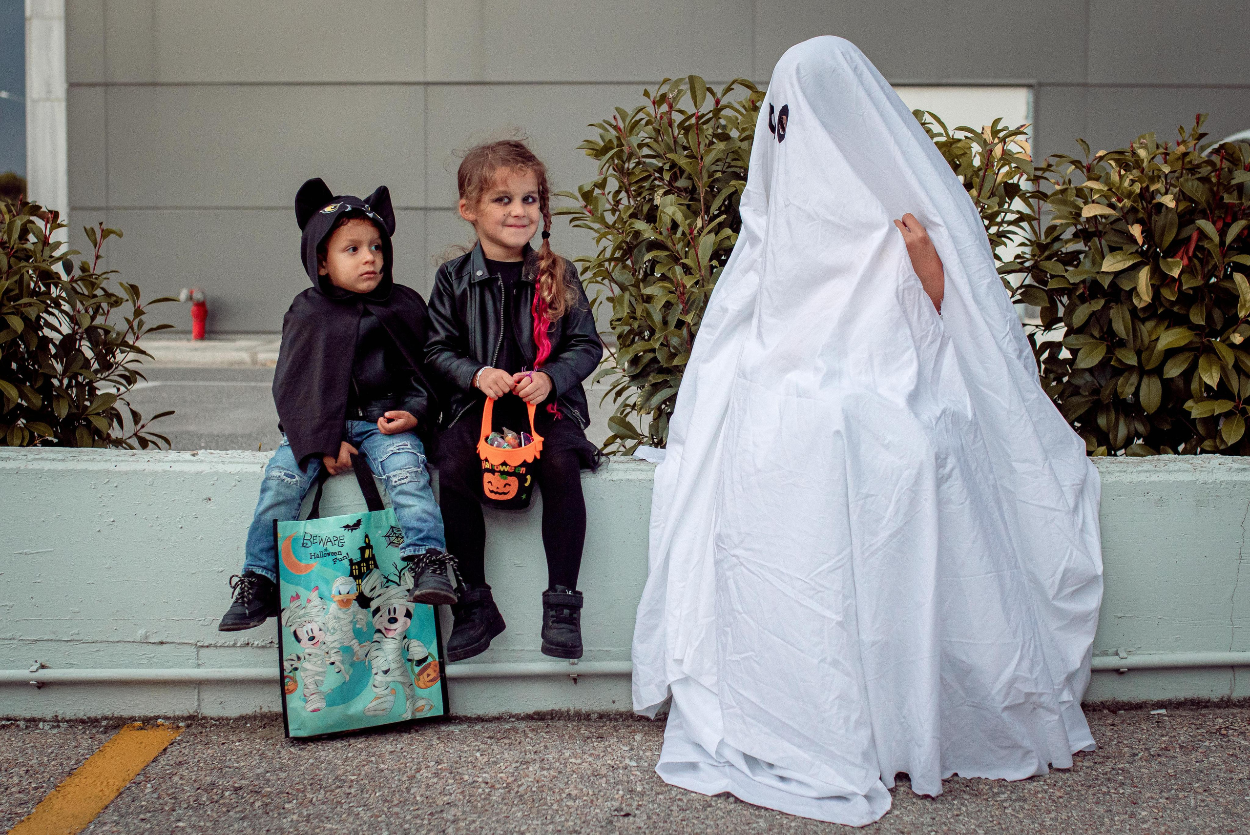Halloween Event. Family Photographer in Greece