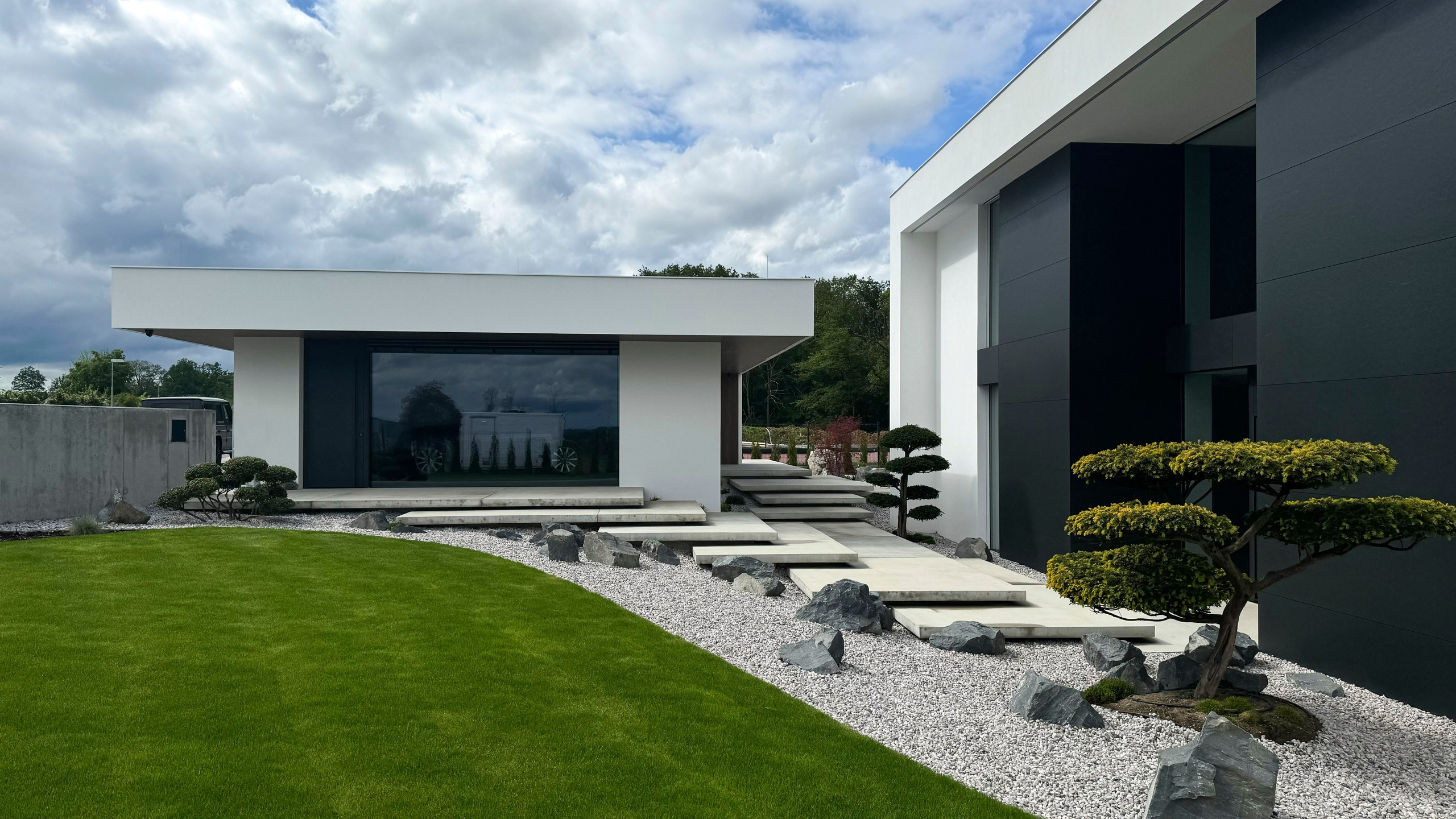 Zahrada — vila Michalovice. Filipenka architects