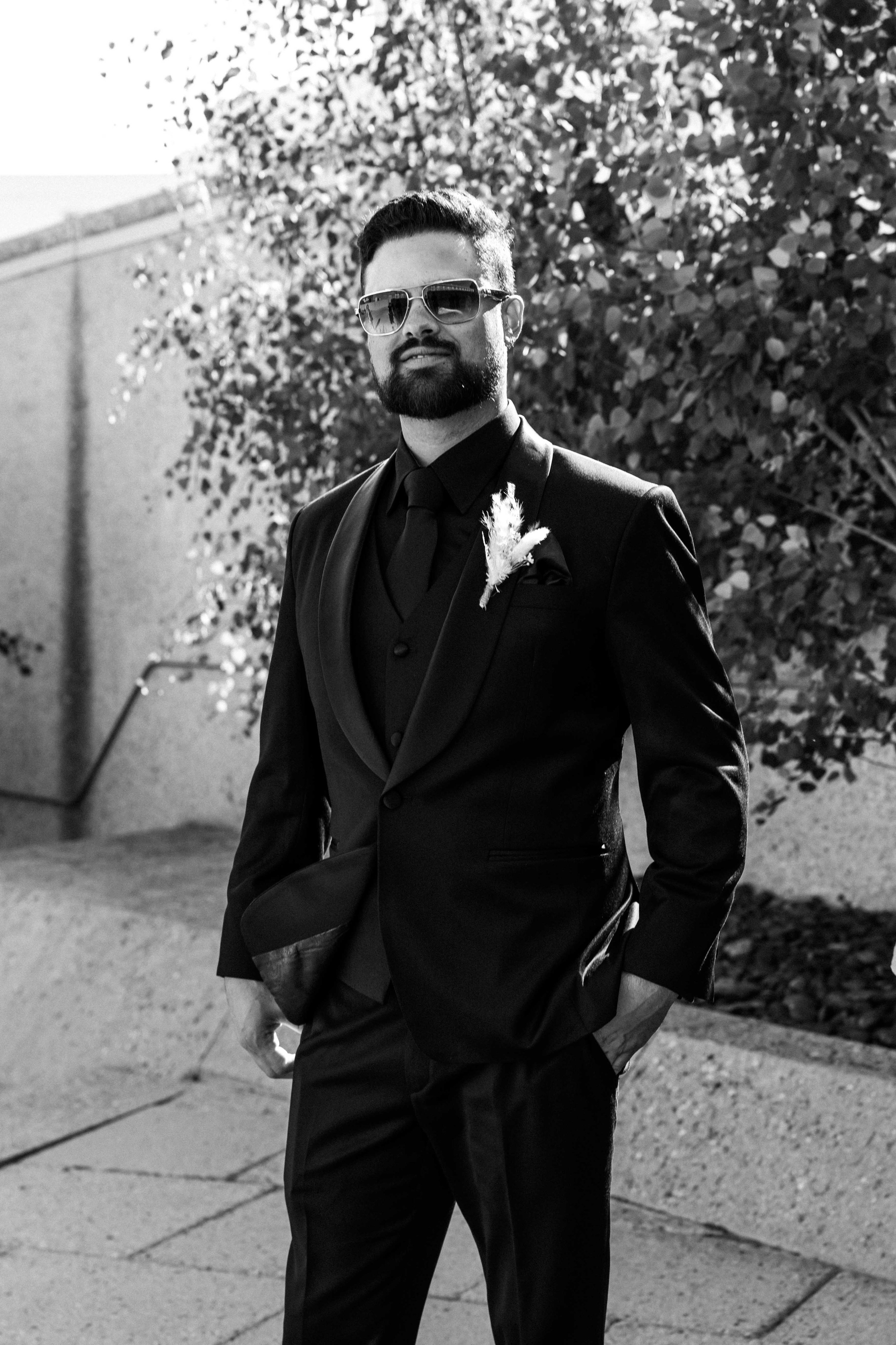 Khrystyna & Zachary (Winnipeg Art Gallery). Wedding Photographer in Winnipeg — Cinematic & Timeless by Vitiuk Photography