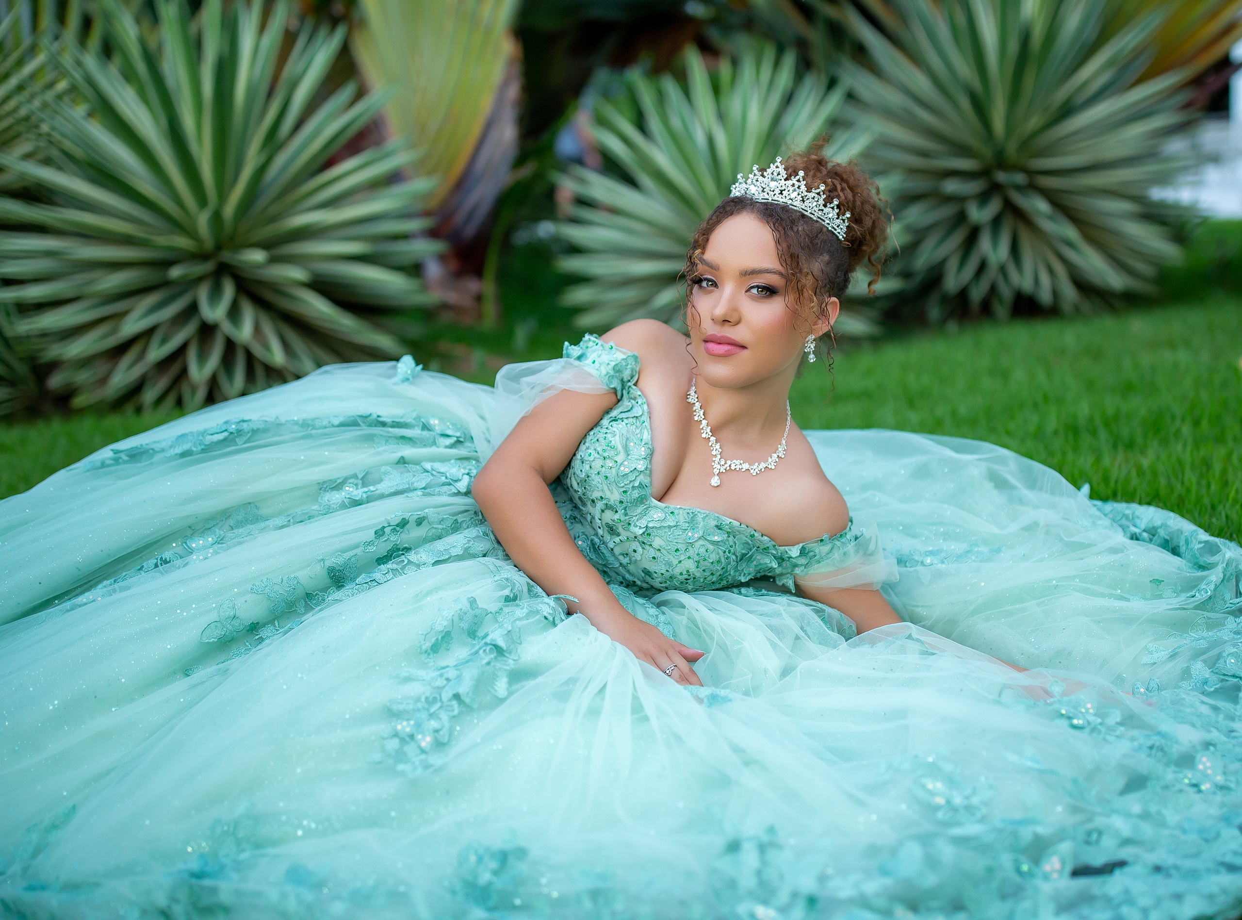 Ensaio Sarah XV Anos. Flavio Nunes Fotografia (Fotografo especializado em Fotografia de 15 Anos e Ensaios)