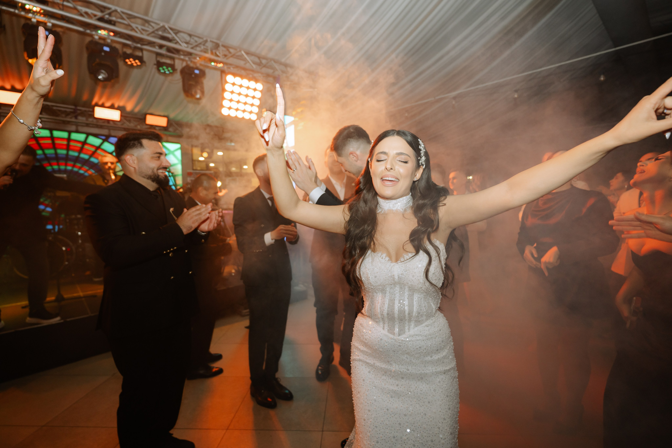 Ana Maria + Flavian | Wedding day. Proud Vision Weddings | Wedding Photography & Films — Servicii profesionale Foto Video Nunta Iasi