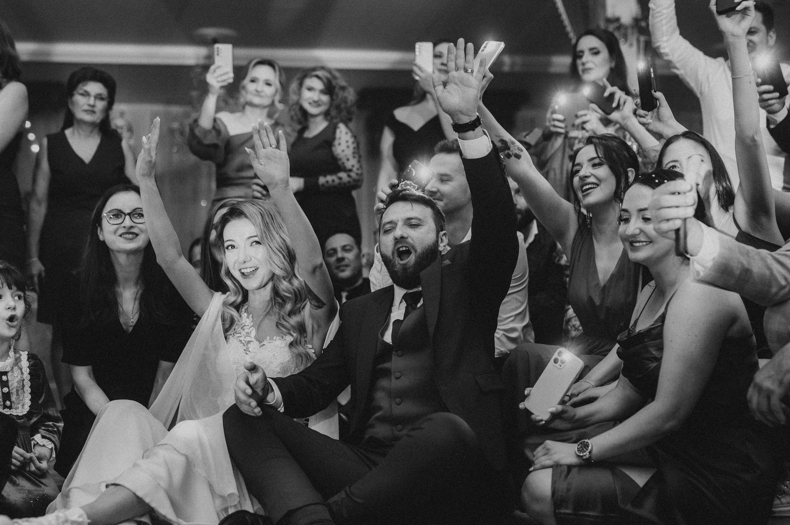 Nunta toamna la Grand Ballroom by LeGaga Iasi. Proud Vision Weddings | Wedding Photography & Film — Servicii profesionale Foto Video Nunta Iasi