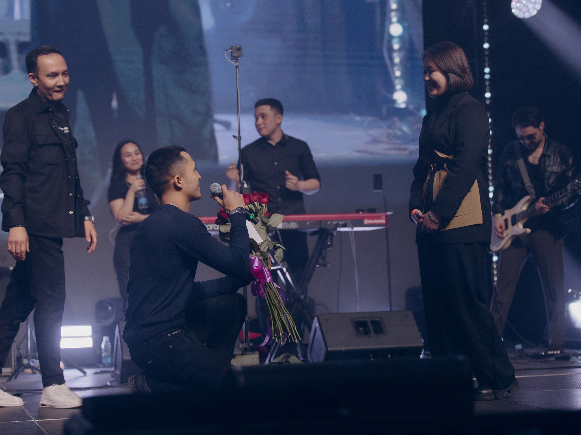 Концерт: ULUKMANAPO. Азимжан Нуритдинходжаев — свадебный фотограф