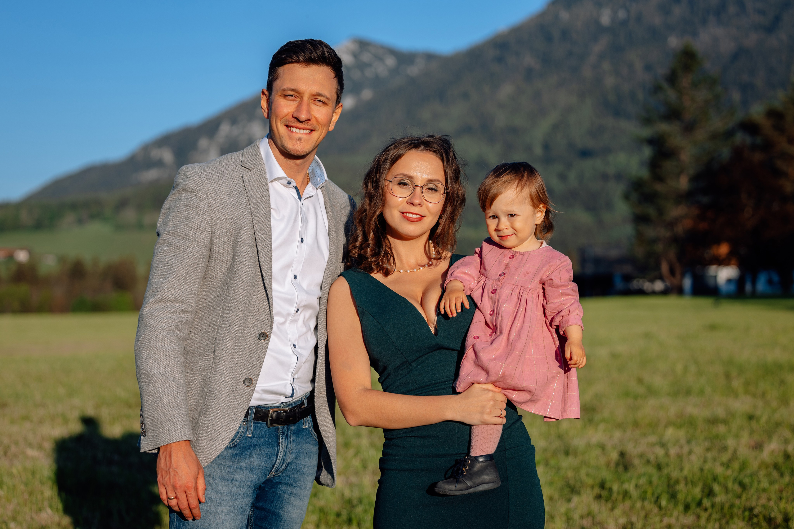 In der Nähe der Berge (bei Ruhpolding). Hochzeitsfotograf München Taufe Familienfotograf Tanja Mauke