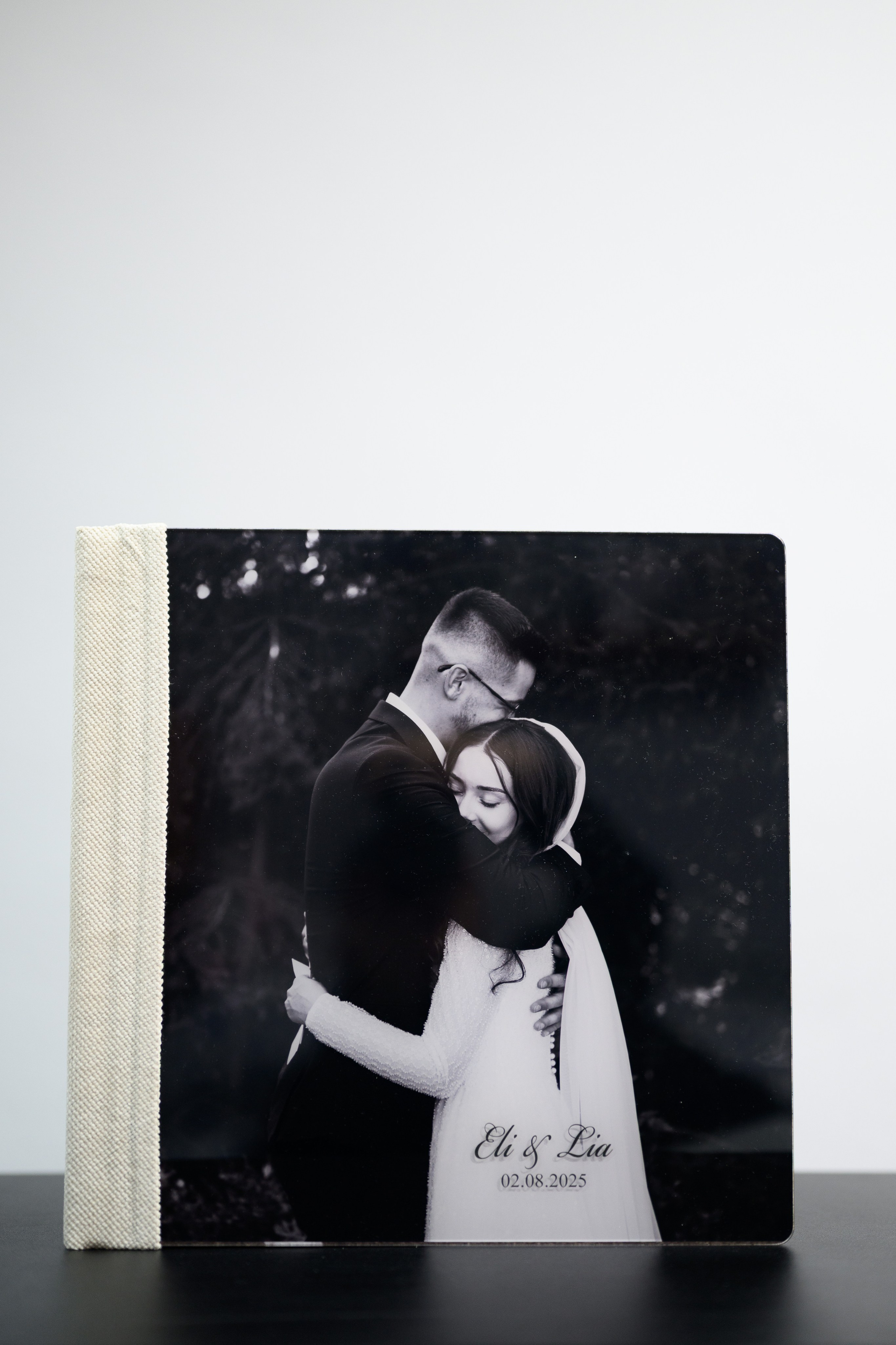 Albume foto - Wedding Box din lemn. Valentin Melen - fotograf de nunta 🤍