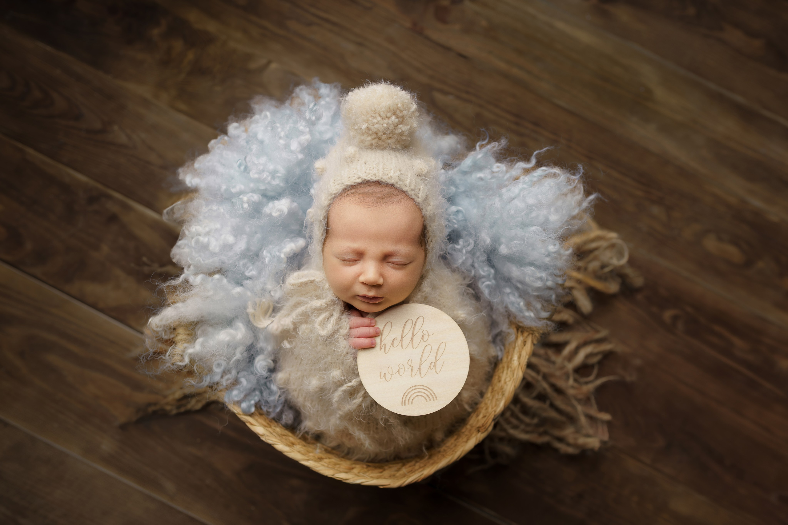 Esu Aleksandra naujagimių ir kudikių fotografė iš Vilniaus