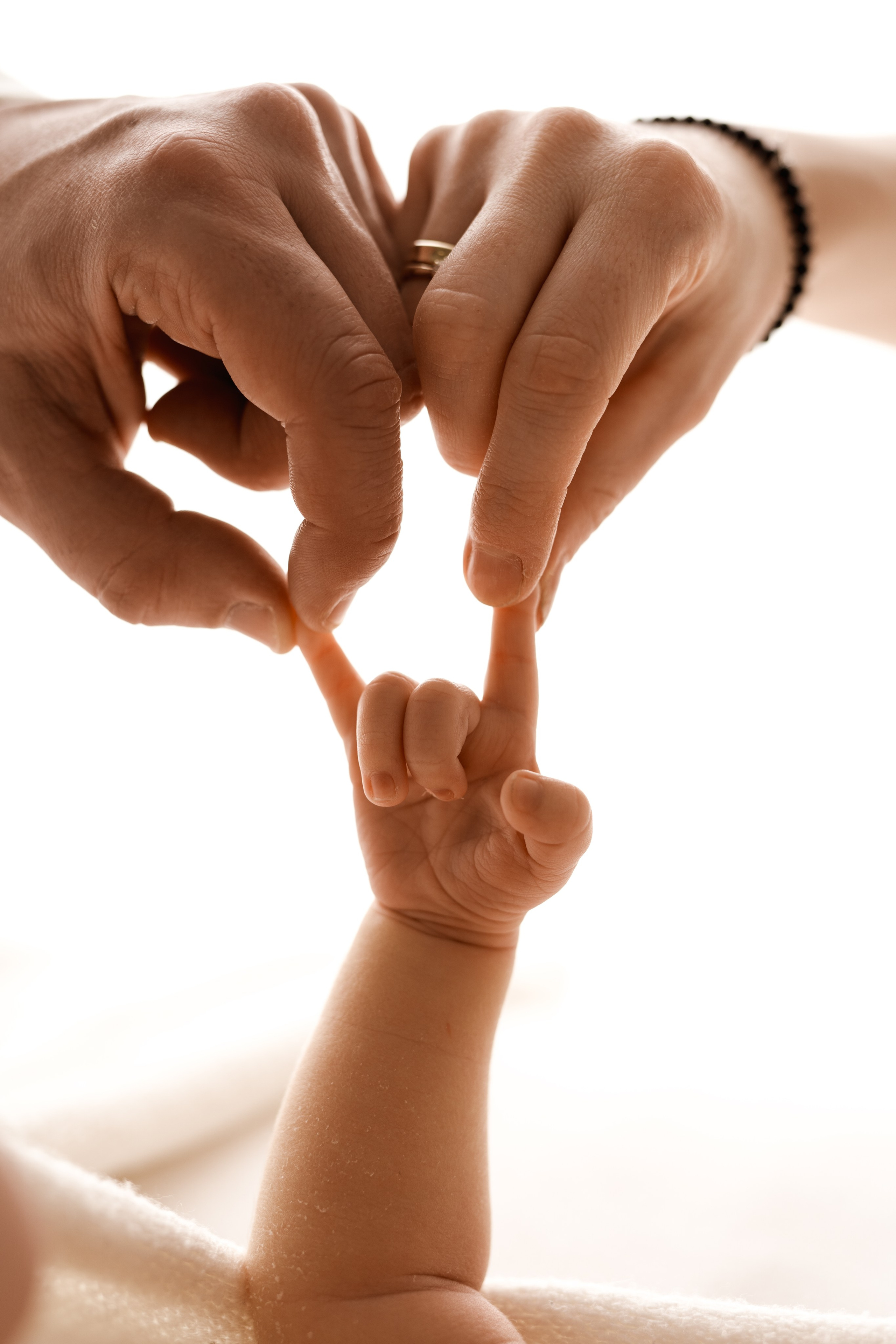 Fotografia Noworodkowa Łódź - Piękne Zdjęcia Noworodków. Fotograf Łódź - sesja ciążowa, noworodkowa, dziecięca. Studio w Łodzi