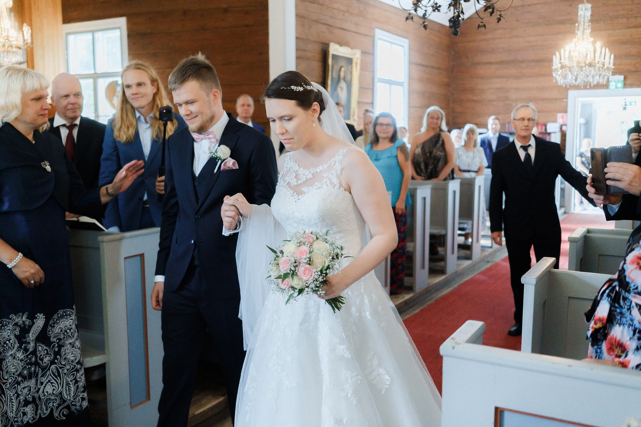 Anita&Matias, Långvik ja Haapajärven kirkko