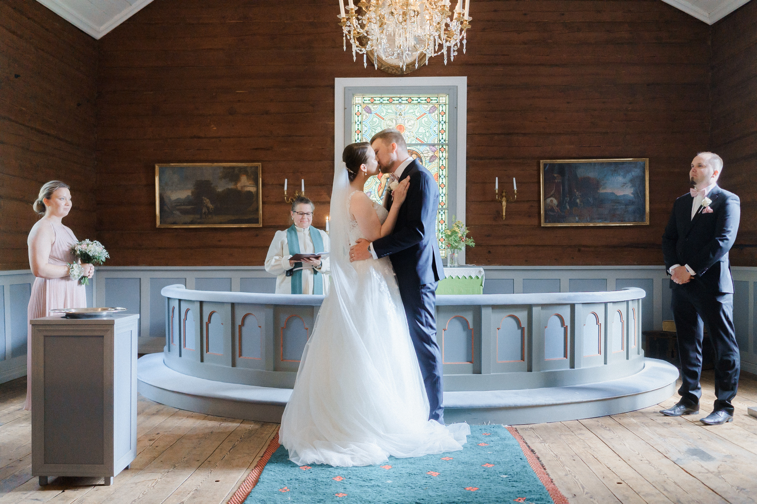 Anita&Matias, Långvik ja Haapajärven kirkko