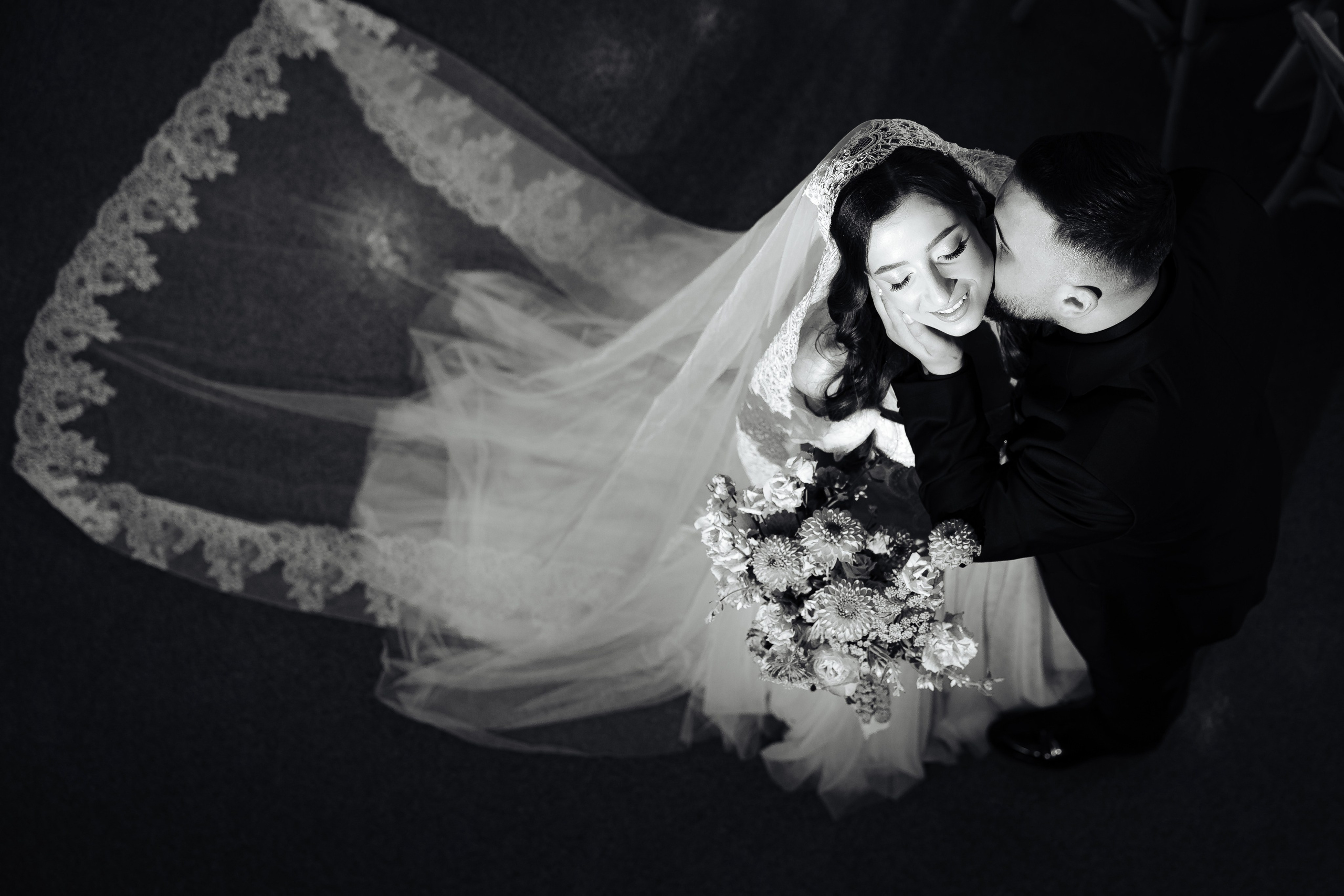 Robert & Marinela. Servicii Foto/Video
