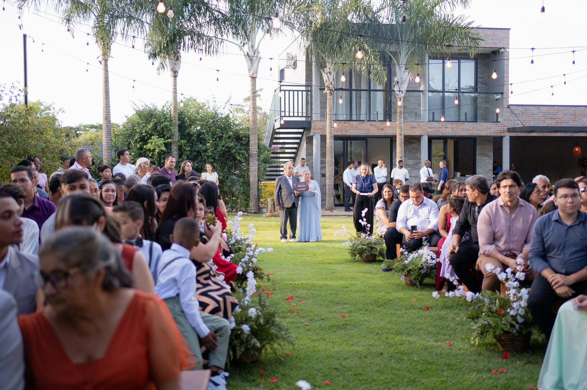 Larissa & Vinicius — Espaço Faveral / Aararaquara. Robson Colaço