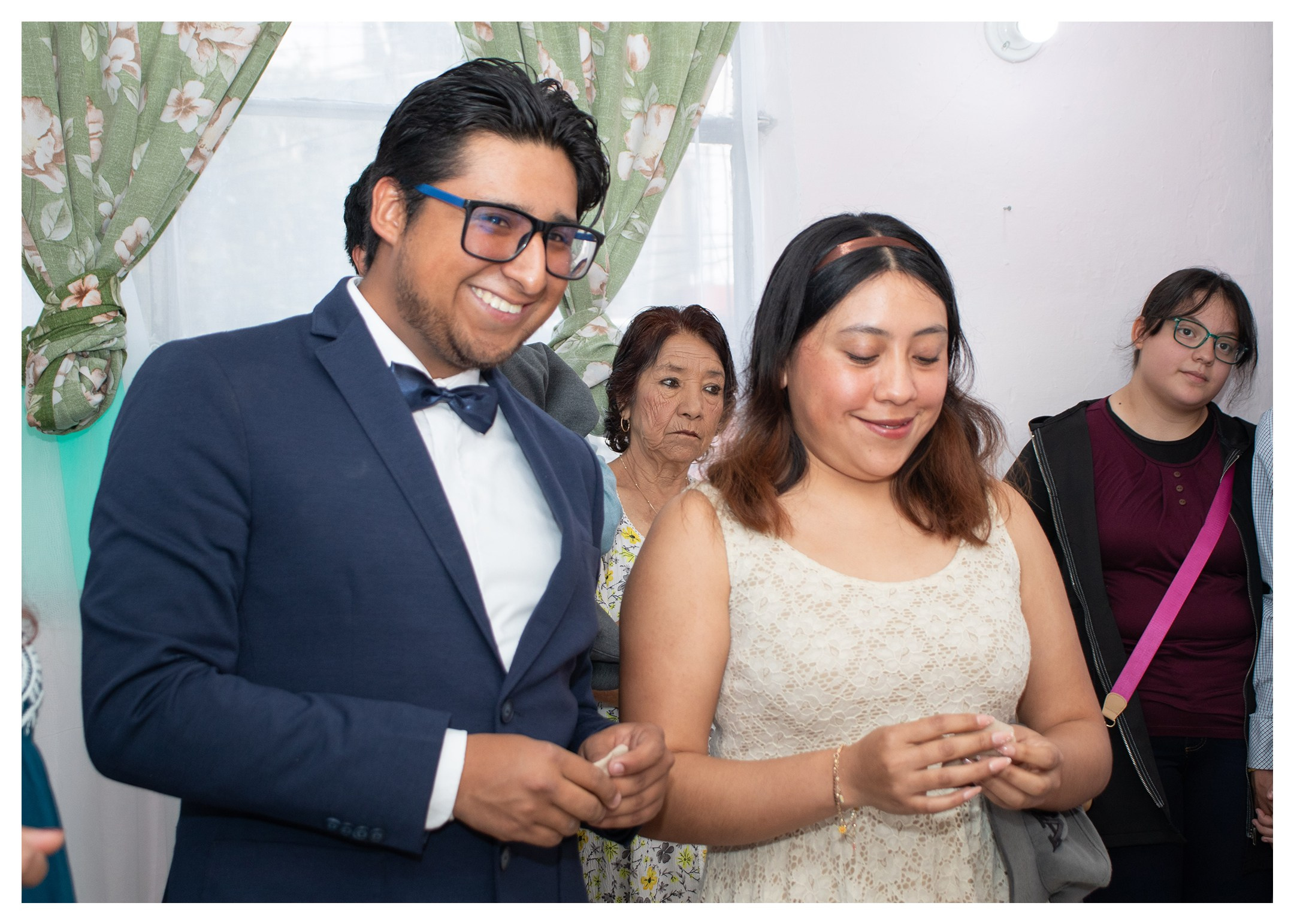 Cobertura fotográfica de ceremonia: Boda civil. Marisol Murillo Fotógrafa profesional en Chimalhuacán, Edo. de México