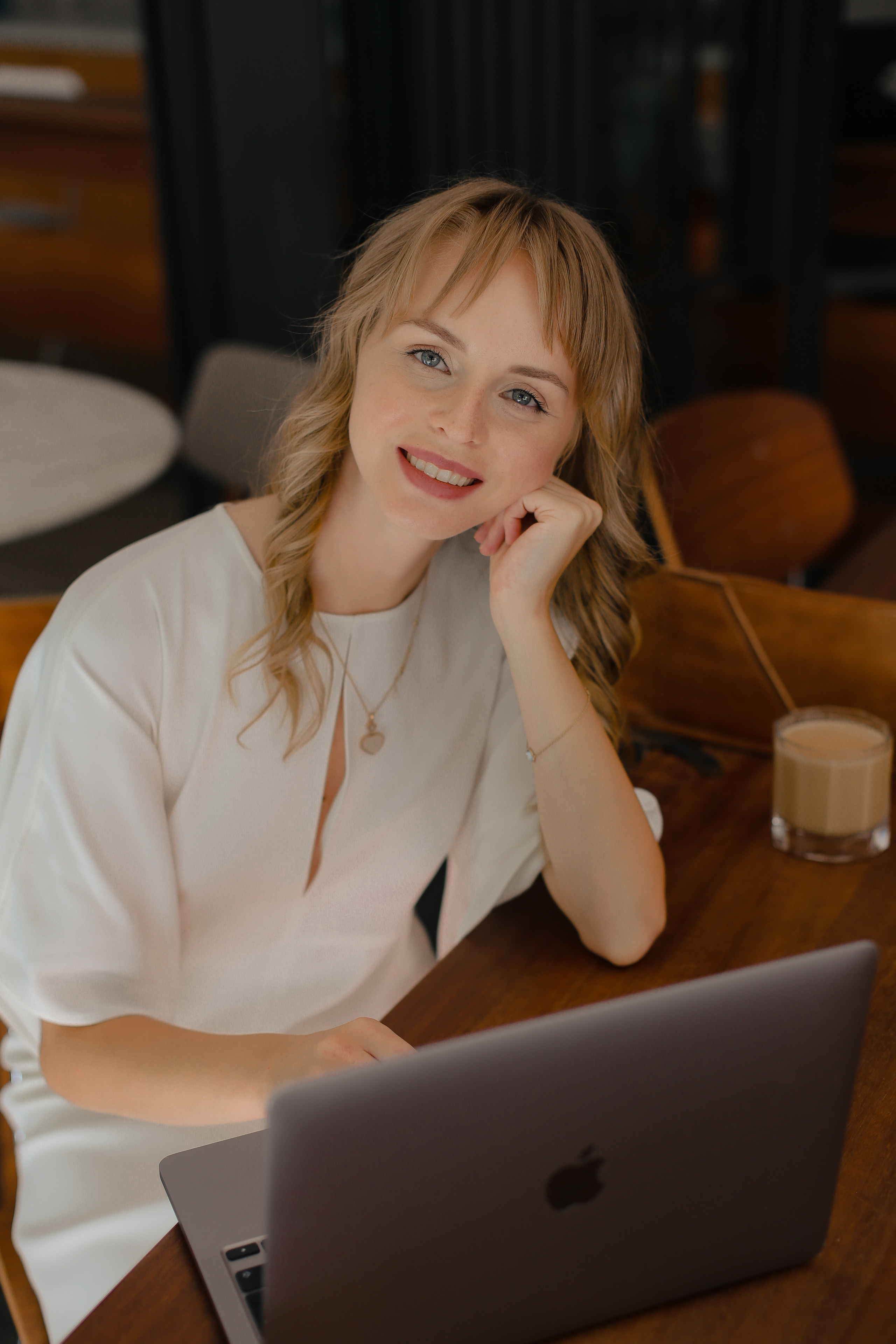 Дарина бизнес съемка. Фотограф Москва Ларина Юлия