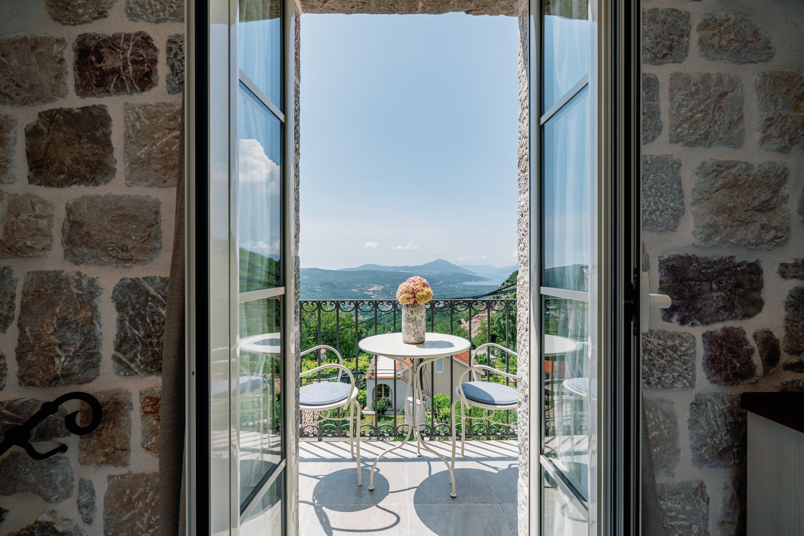 Real Estate Photography. Montenegro. EVAN ARISTOV WEDDING PHOTOGRAPHY — Seattle Wedding Photographer