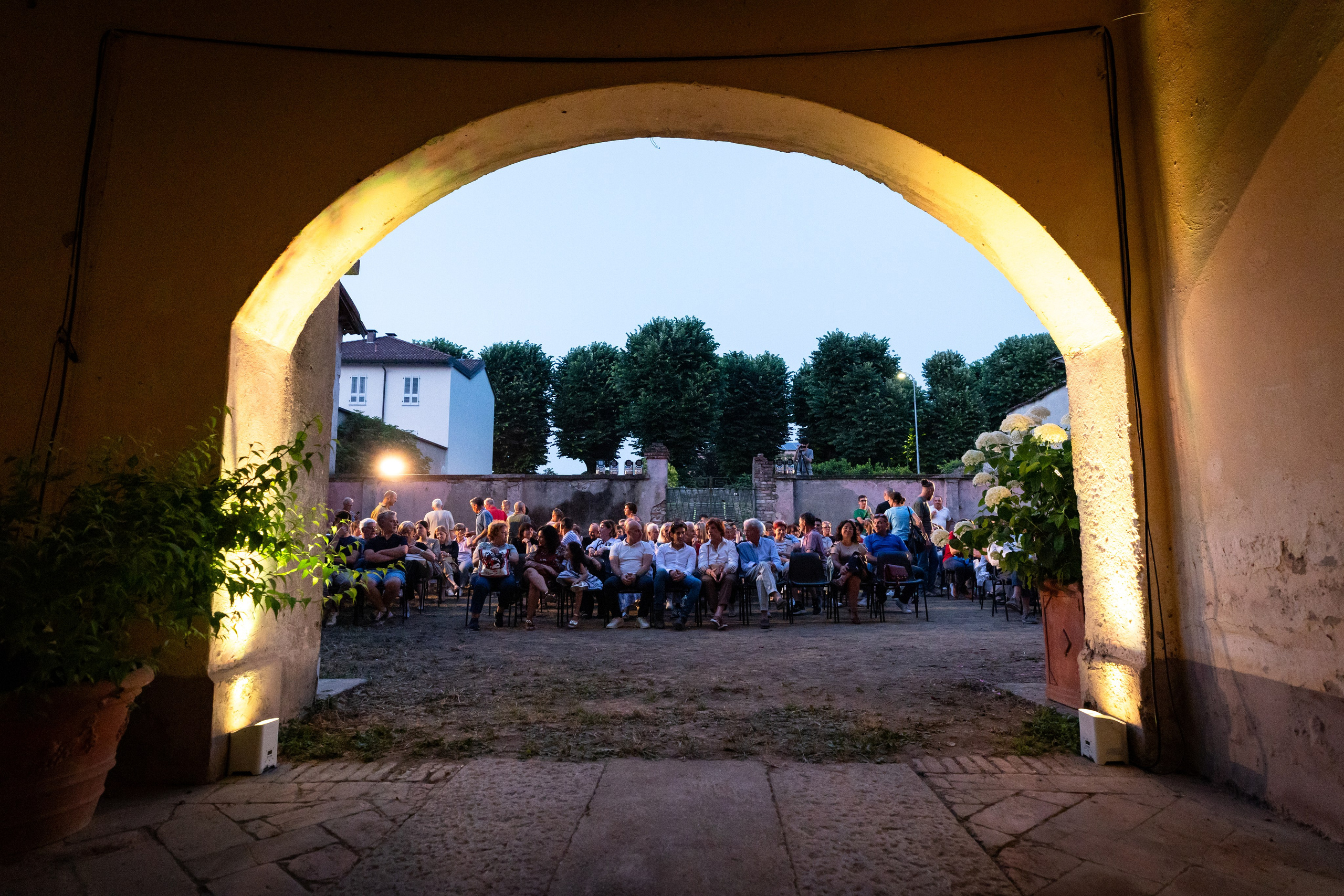 Commedia | I Amis Da La Iolanda | 08/06/2025. Mixart APS