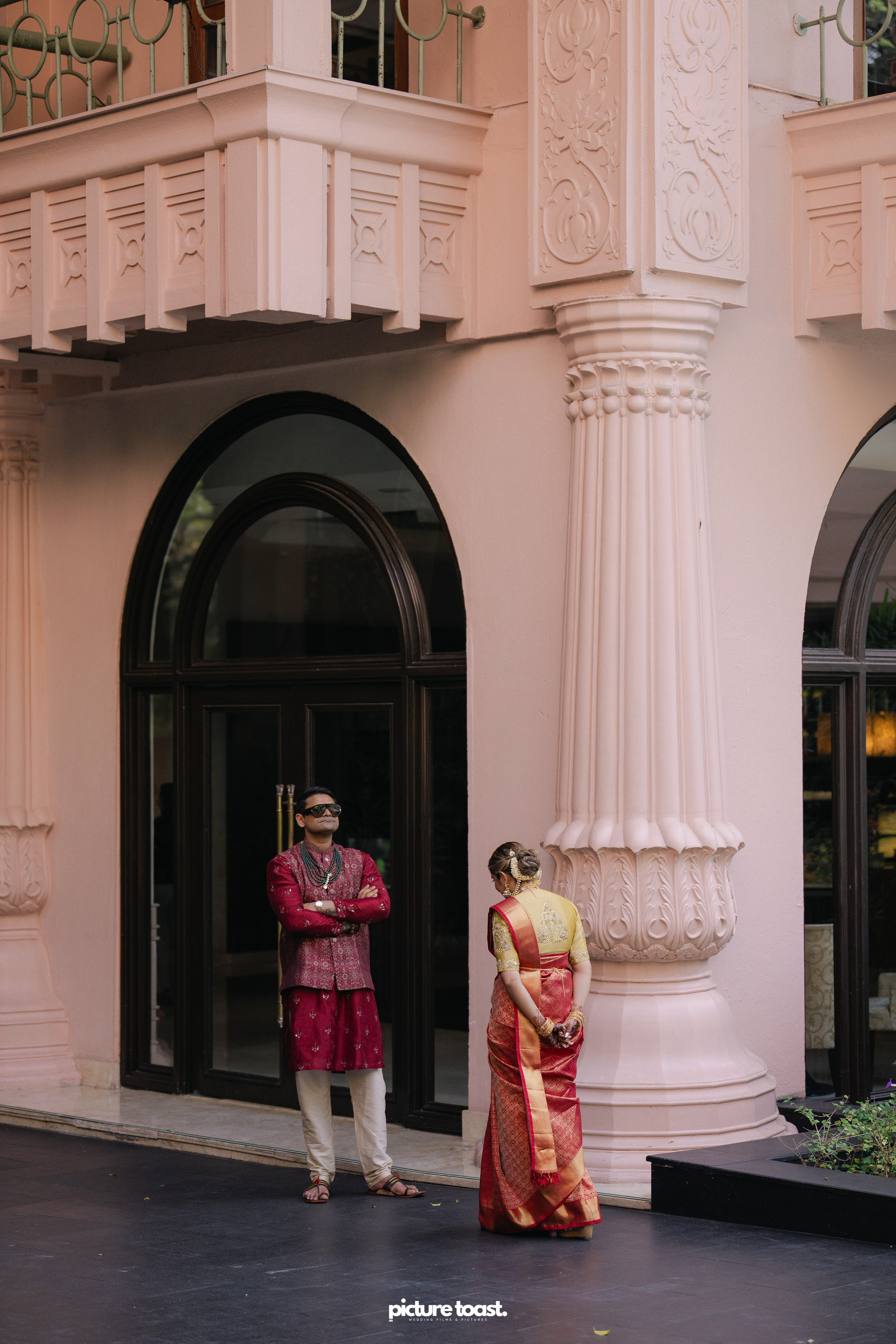 South Indian Wedding Ft. Aashna & Rajiv. Fine art Wedding Photographers in India & Canada