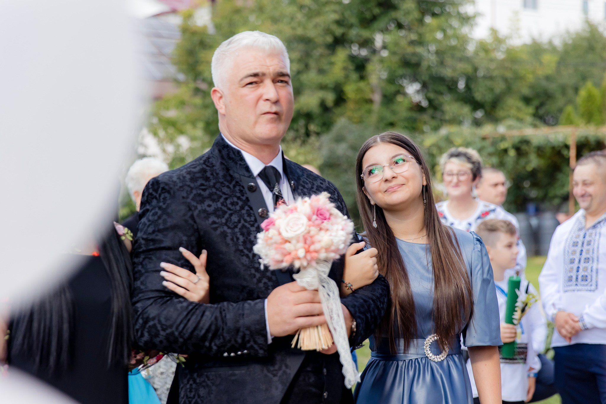 Mihai & Oana. Servicii foto-video profesionale, pentru momente de neuitat